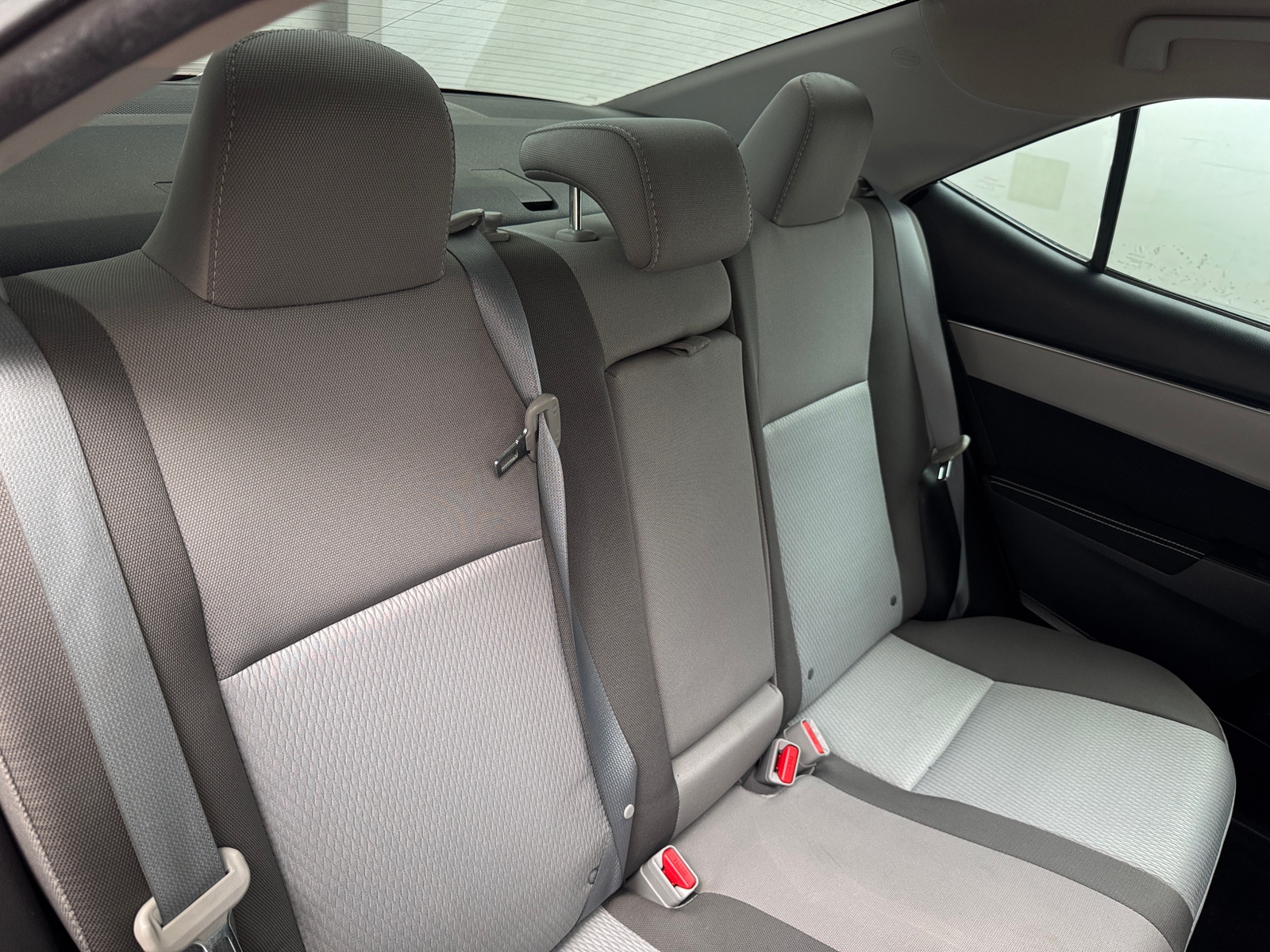 Thumbnail: 2017 Toyota Corolla - 6