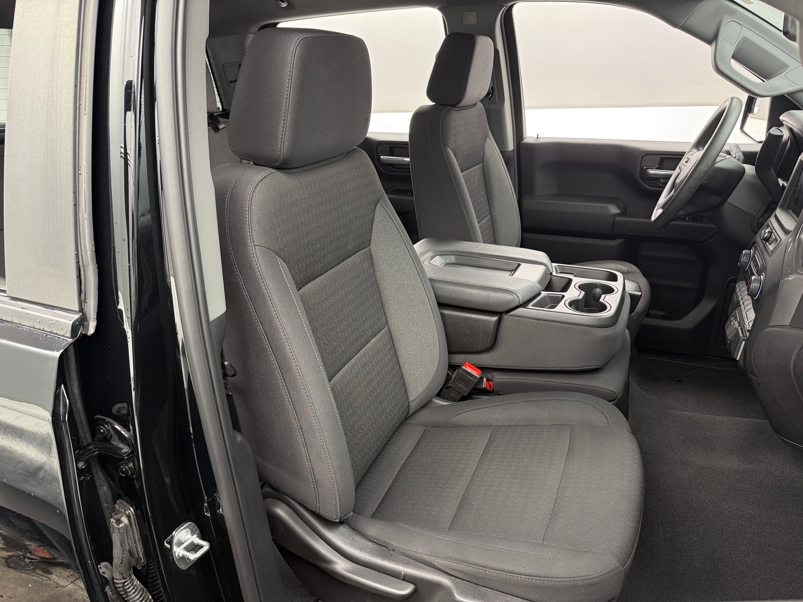 Thumbnail: 2024 Chevrolet Silverado 1500 - 2