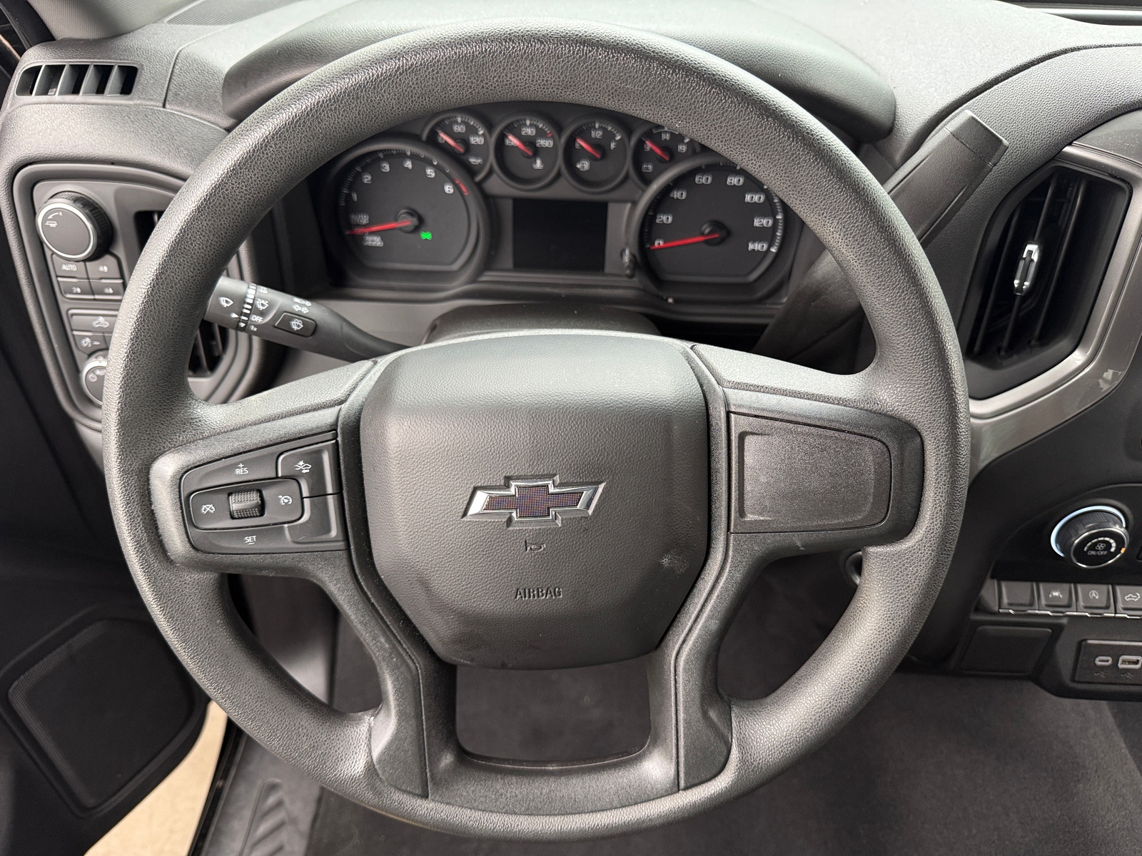 Thumbnail: 2024 Chevrolet Silverado 1500 - 5