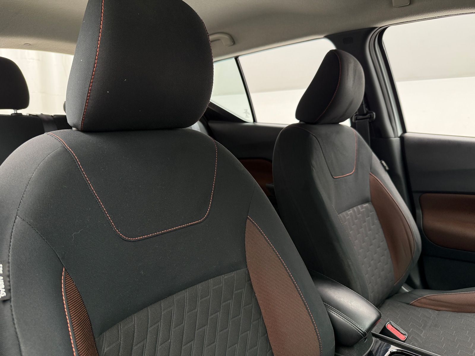 Thumbnail: 2022 Nissan Kicks - 2