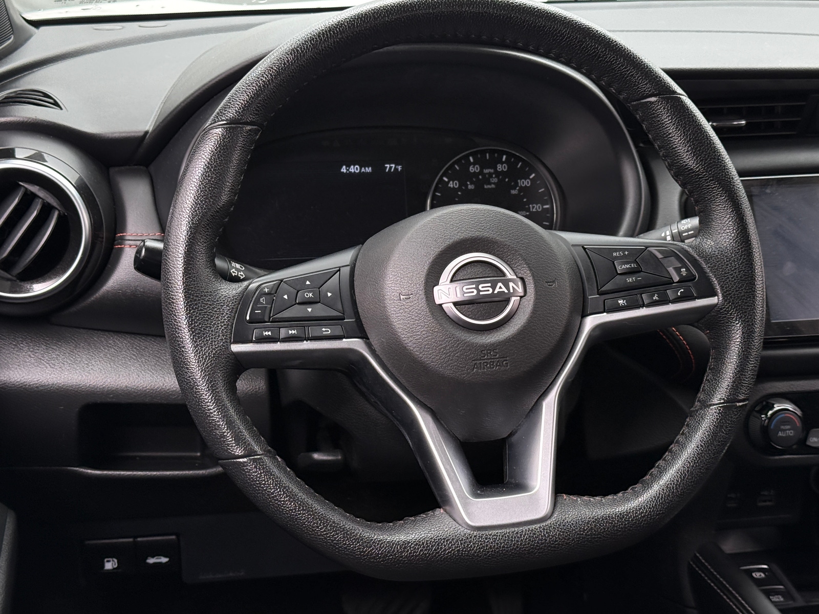 Thumbnail: 2022 Nissan Kicks - 5