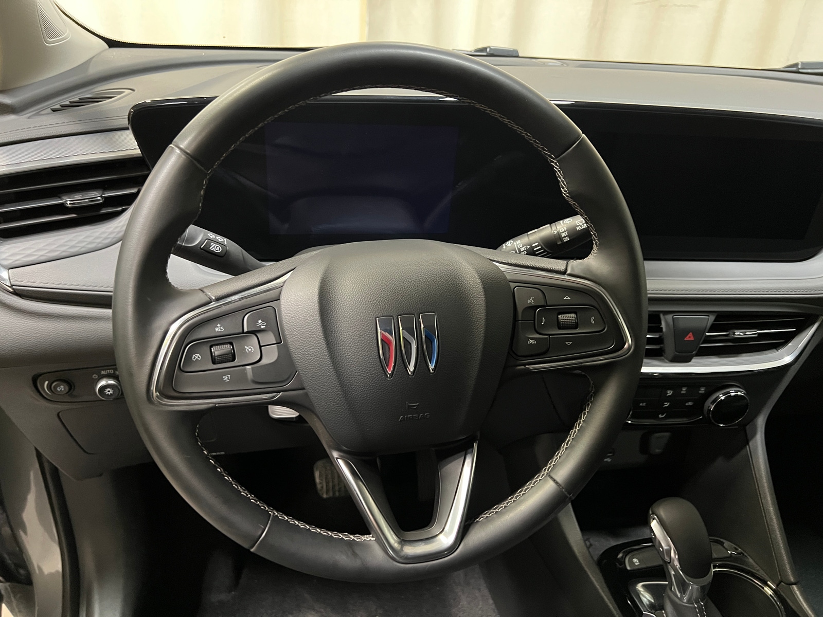 Thumbnail: 2025 Buick Encore GX - 5