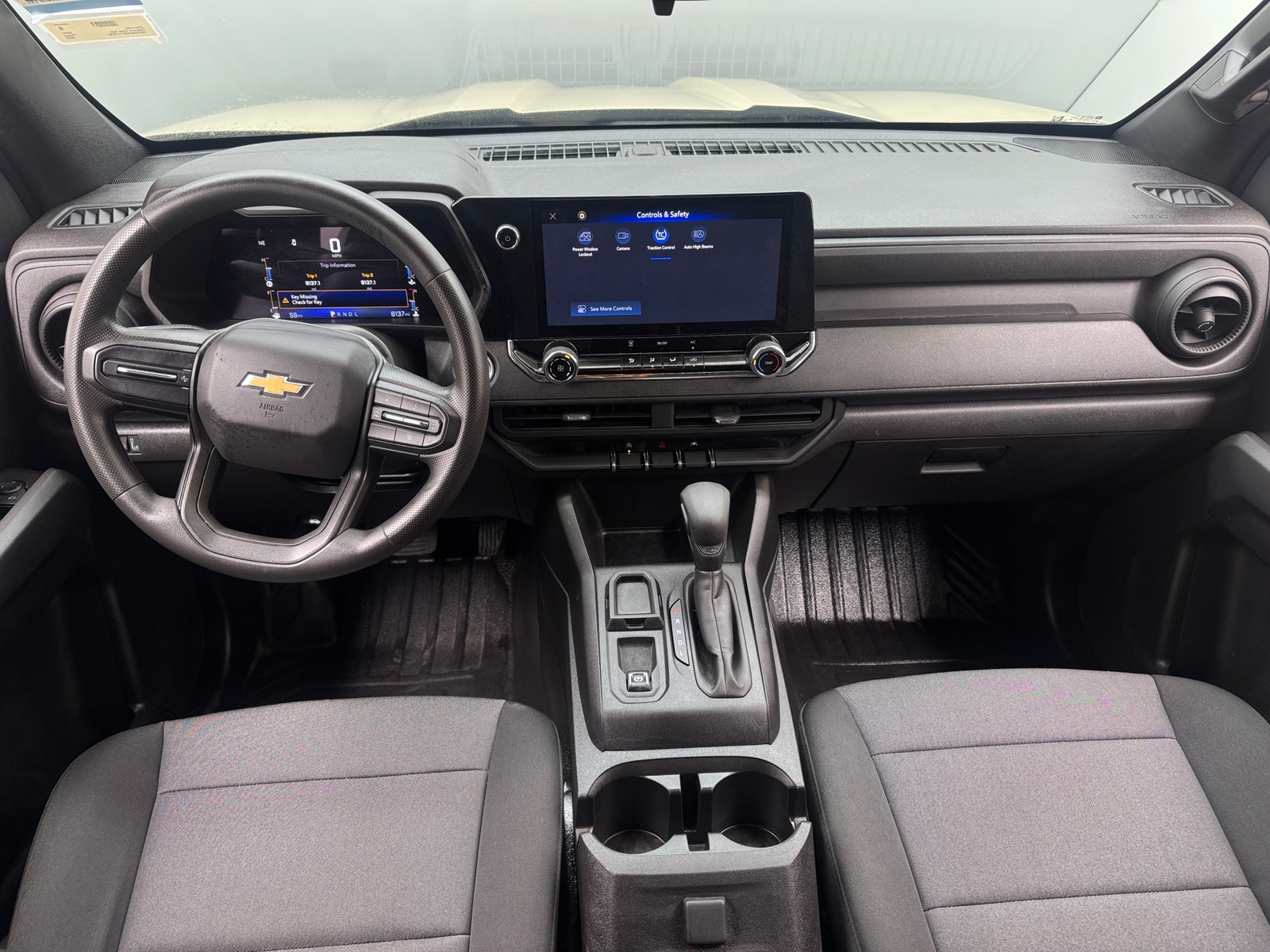 Thumbnail: 2023 Chevrolet Colorado - 3