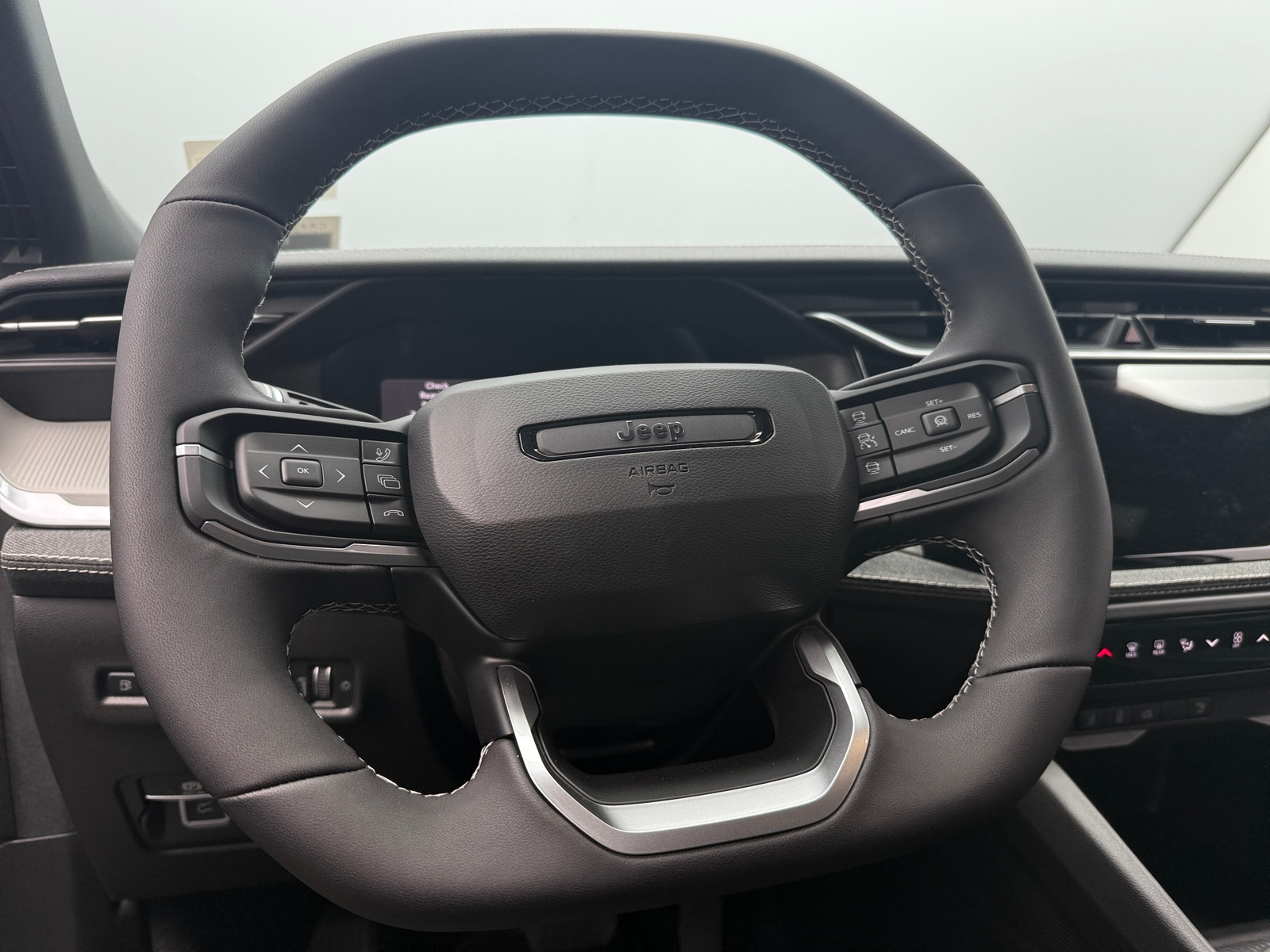 Thumbnail: 2026 Jeep Cherokee - 5