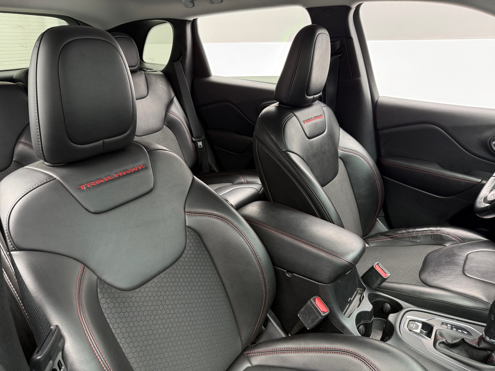 Thumbnail: 2019 Jeep Cherokee - 2