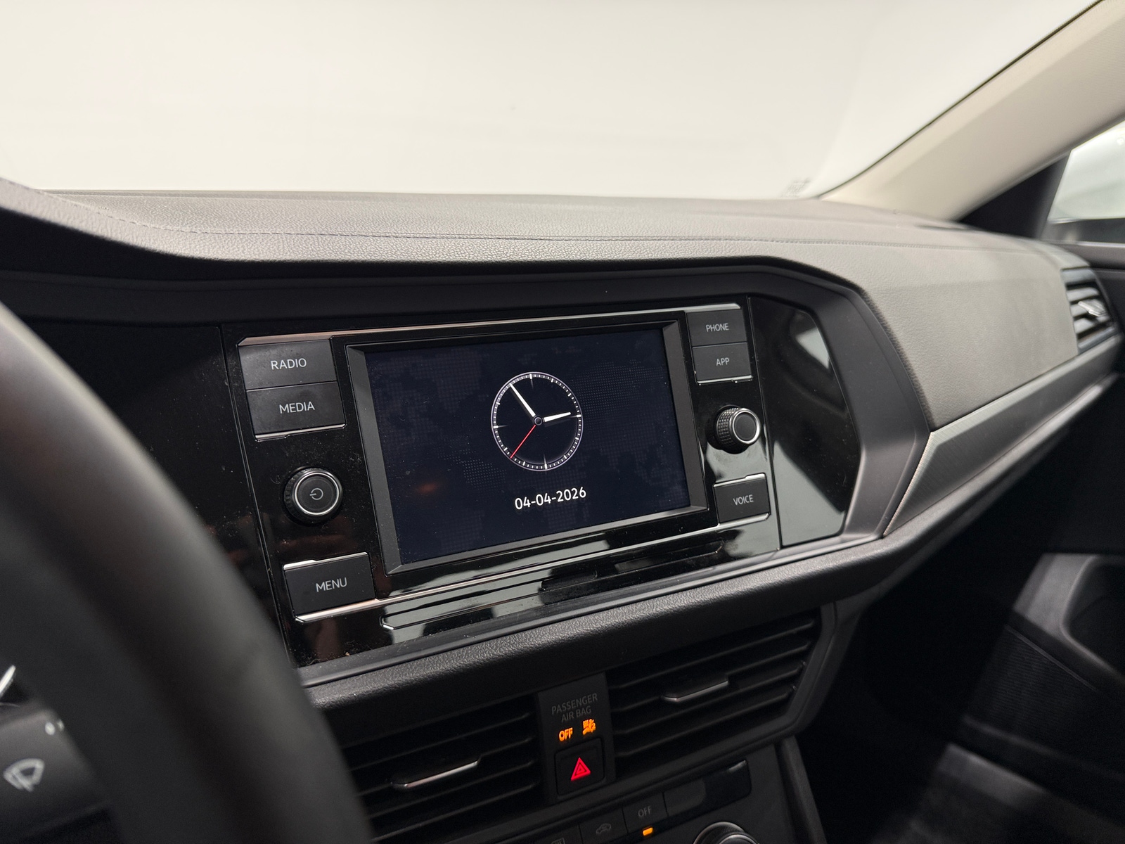 Thumbnail: 2024 Volkswagen Jetta - 4