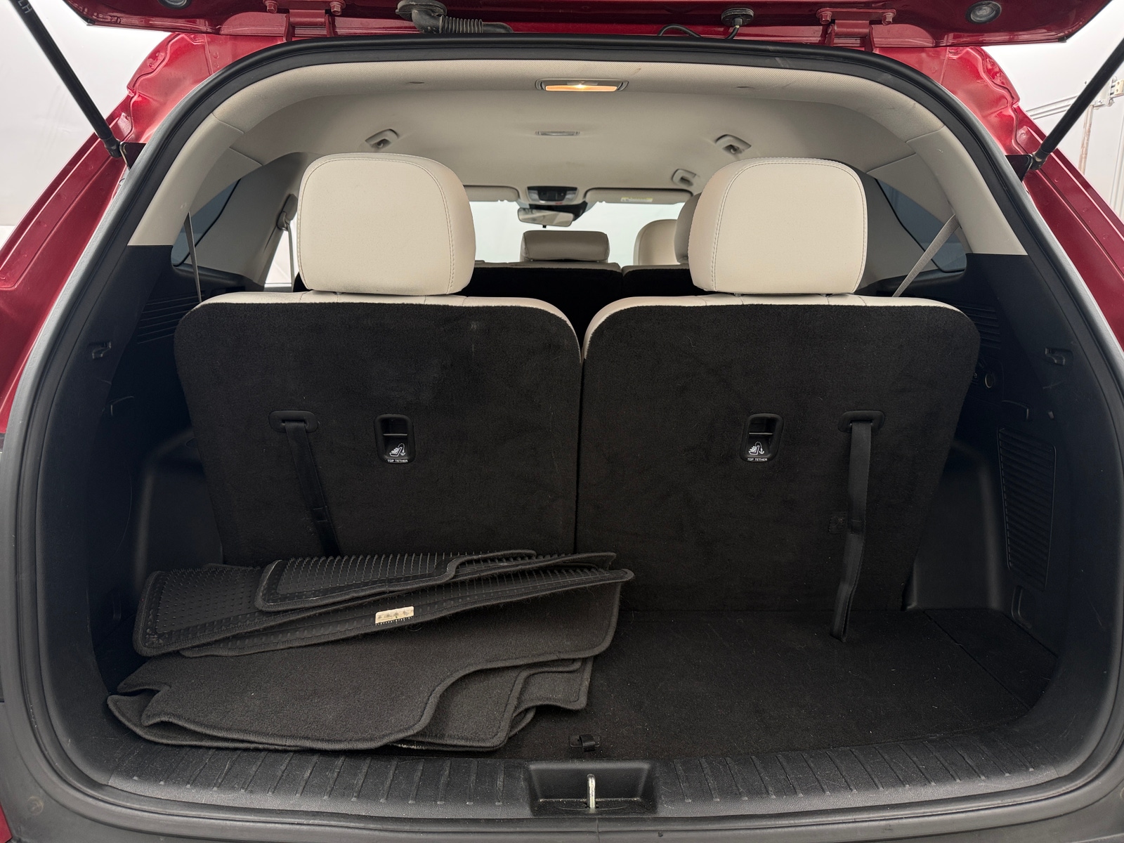 Thumbnail: 2022 Kia Sorento - 6