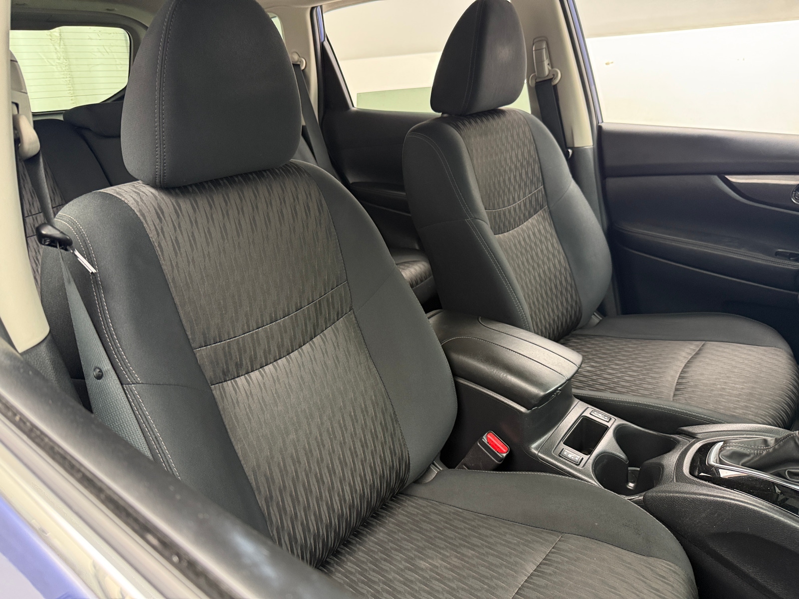 Thumbnail: 2019 Nissan Rogue - 2