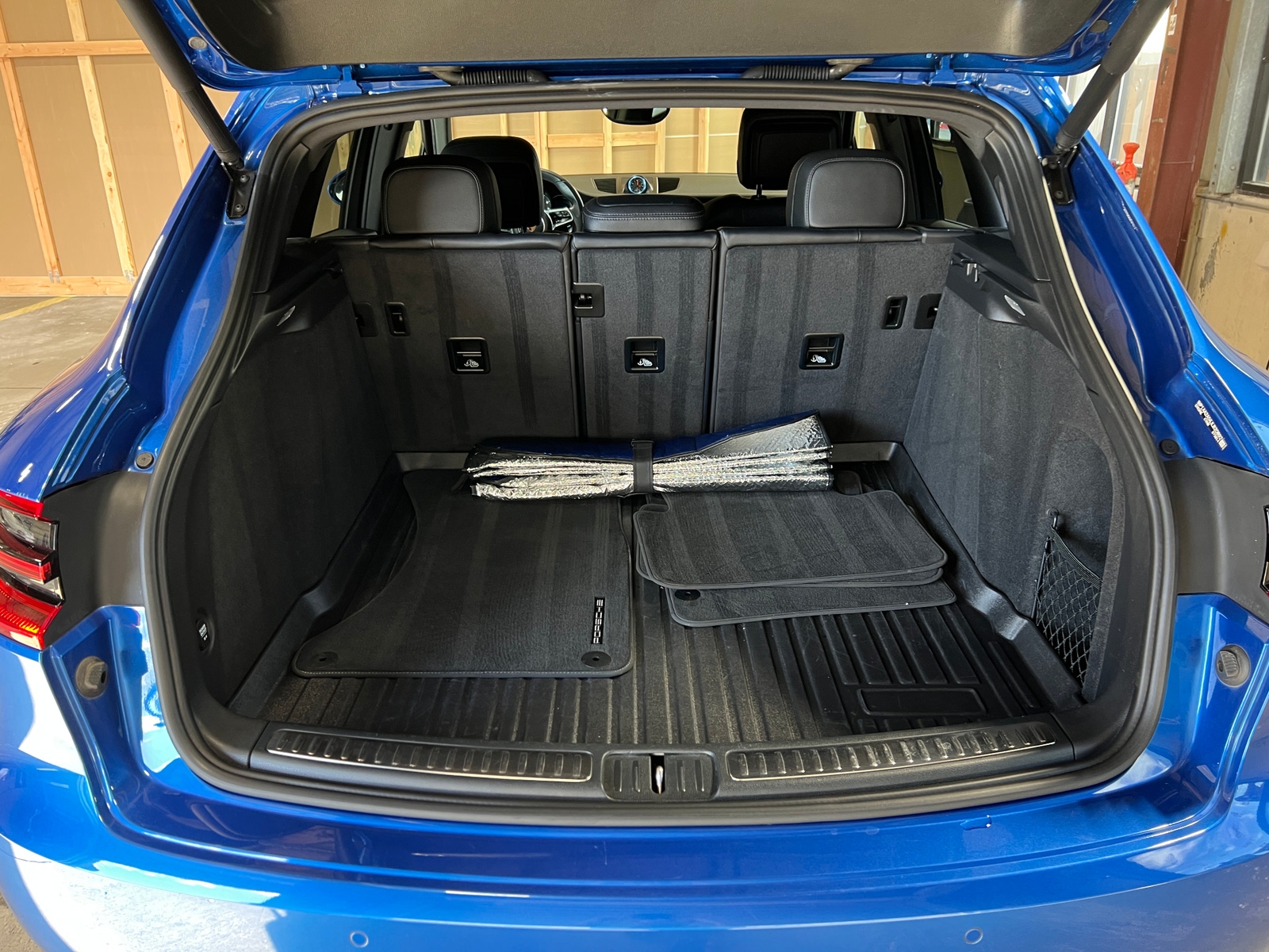 Thumbnail: 2018 Porsche Macan - 6