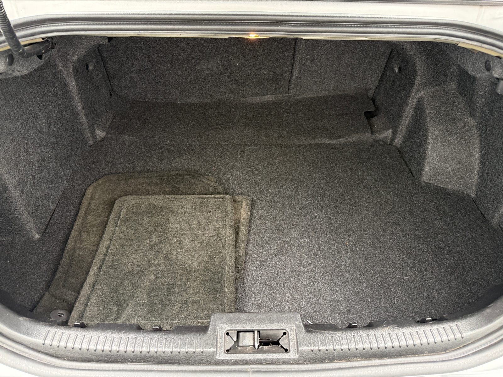 Thumbnail: 2012 Ford Fusion - 7