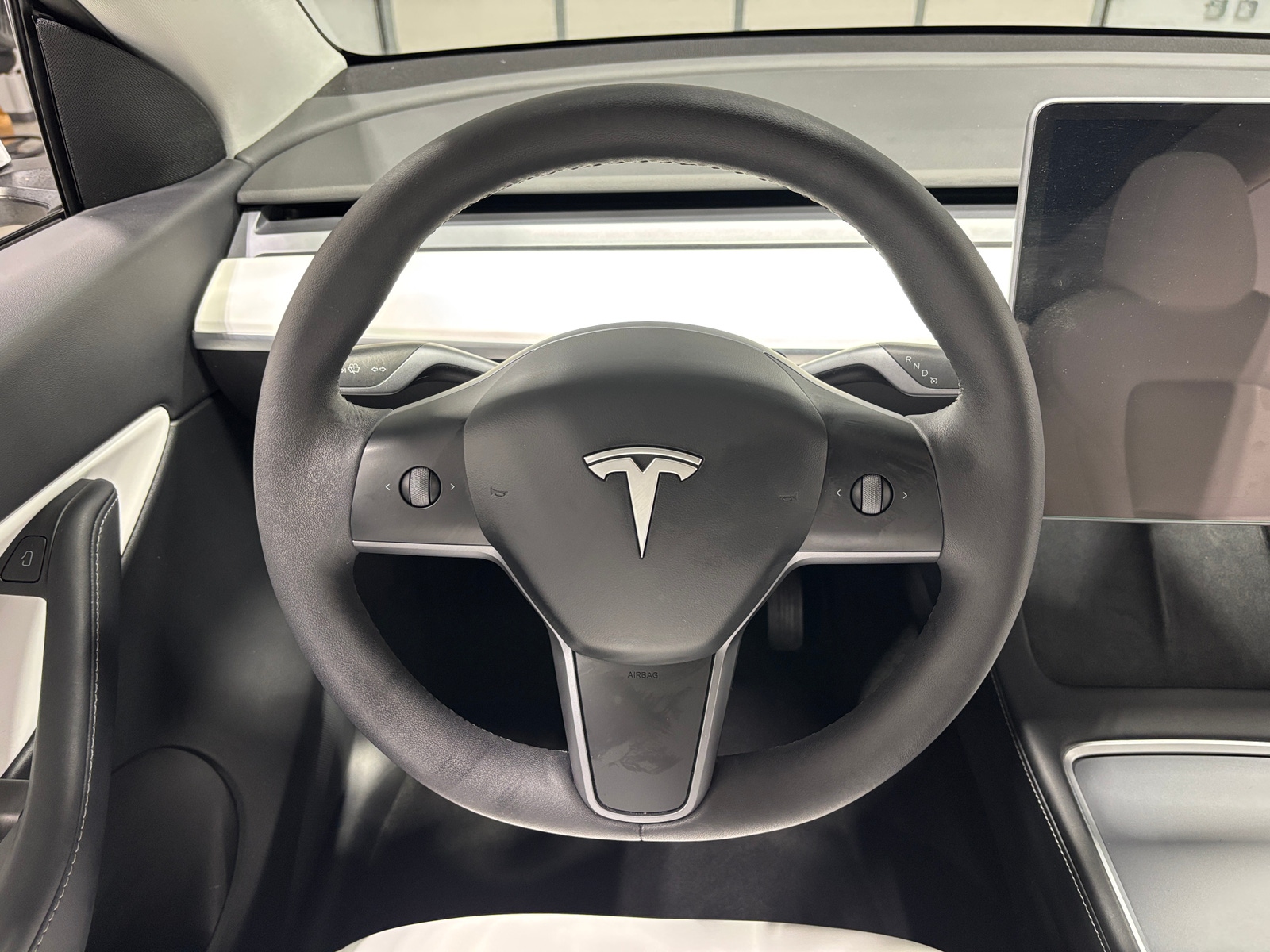 Thumbnail: 2022 Tesla Model Y - 3