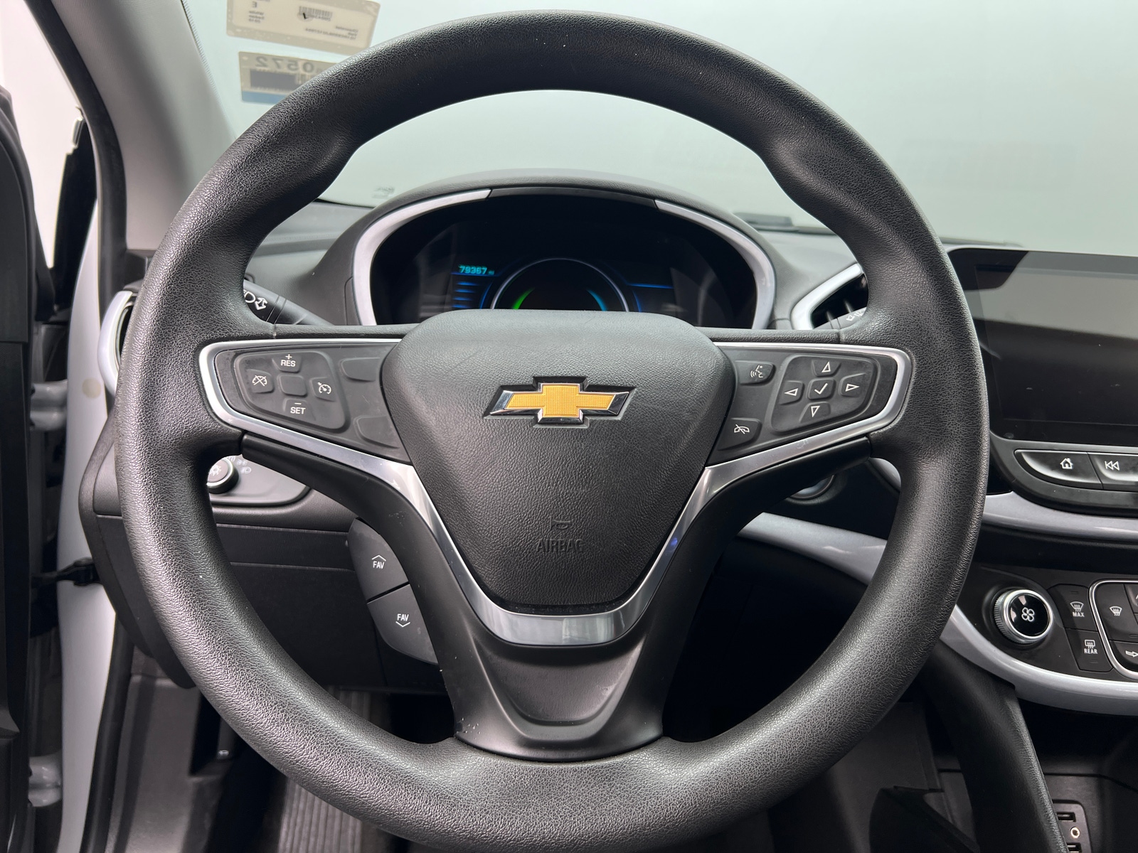 Thumbnail: 2018 Chevrolet Volt - 5
