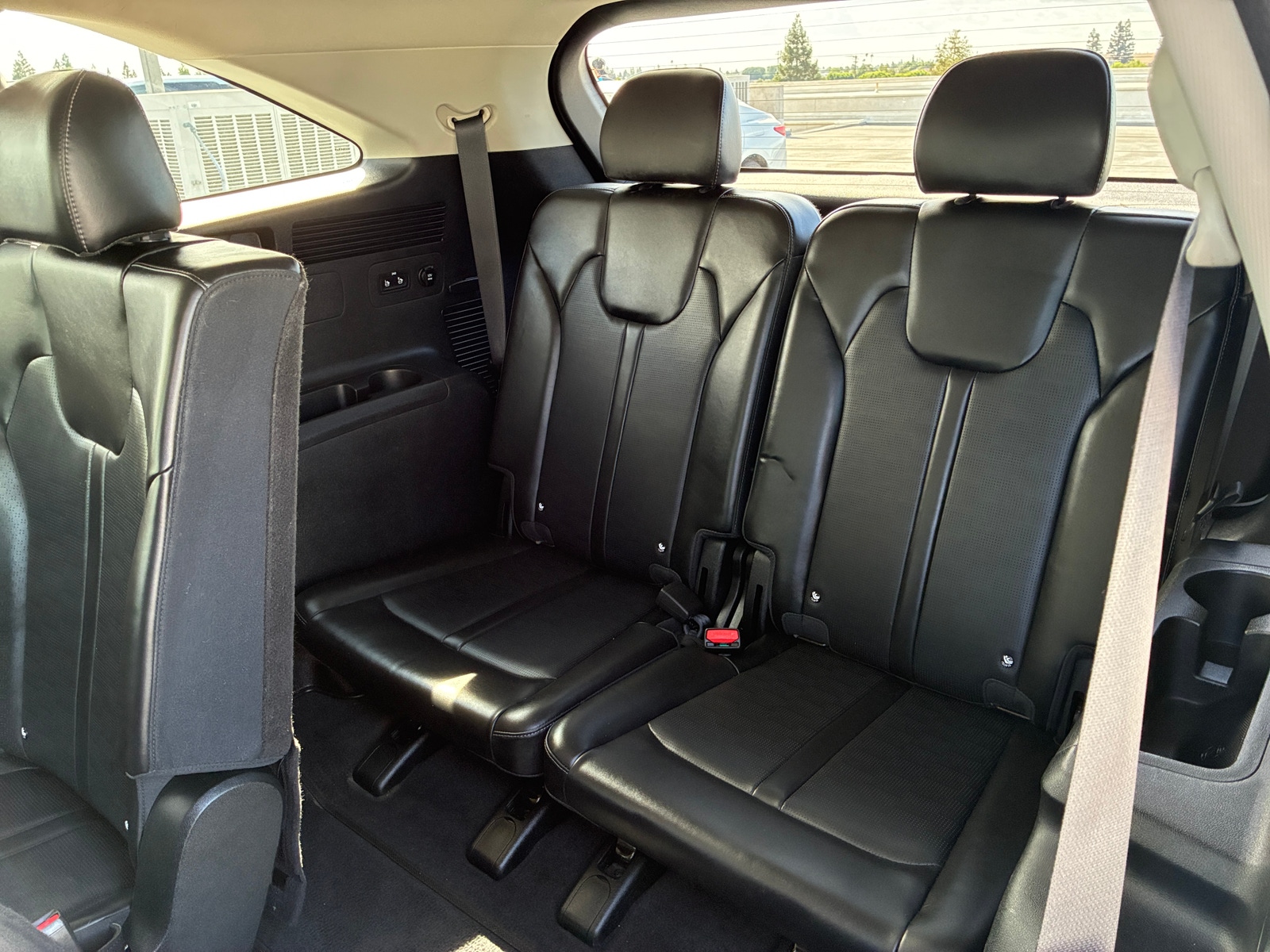 Thumbnail: 2024 Kia Sorento - 6