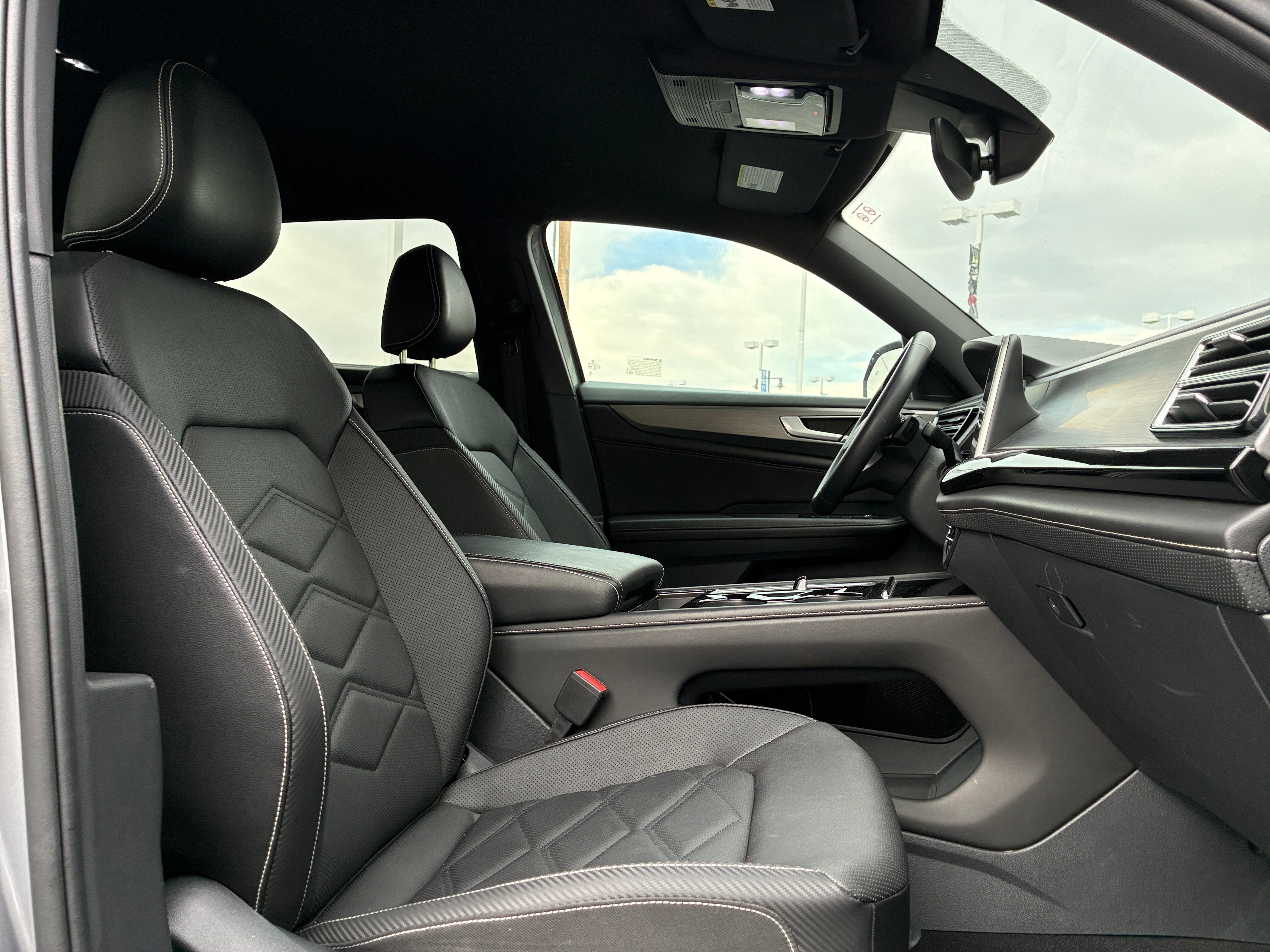 Thumbnail: 2025 Volkswagen Atlas - 2