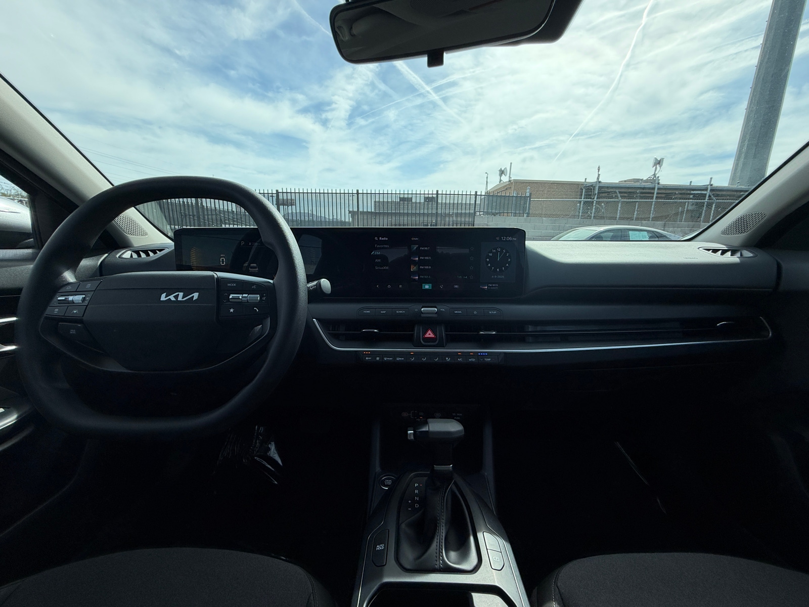 Thumbnail: 2025 Kia K4 - 3