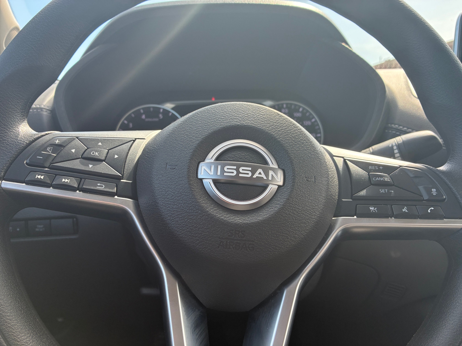 Thumbnail: 2025 Nissan Sentra - 5
