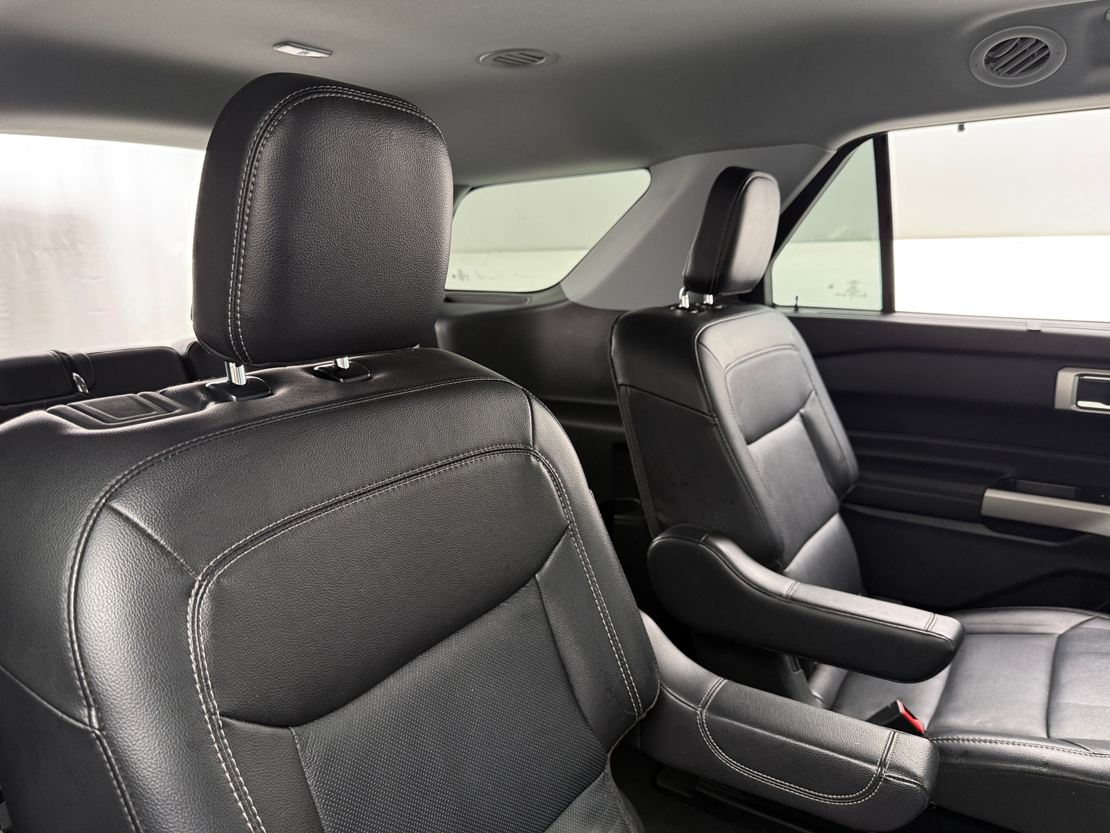 Thumbnail: 2024 Ford Explorer - 5