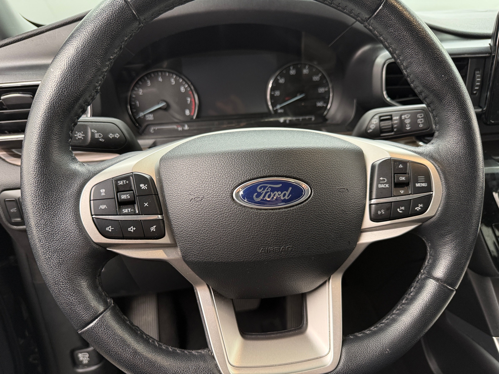 Thumbnail: 2024 Ford Explorer - 4