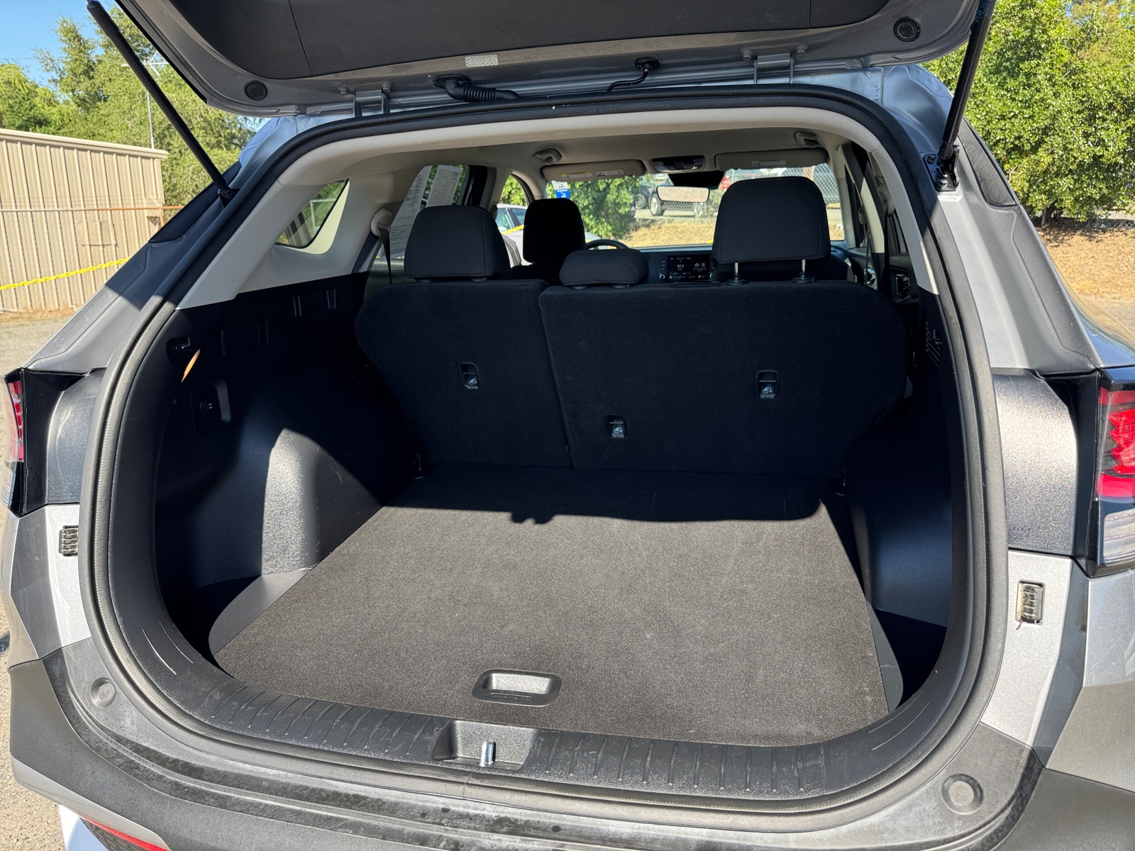 Thumbnail: 2025 Kia Sportage - 6