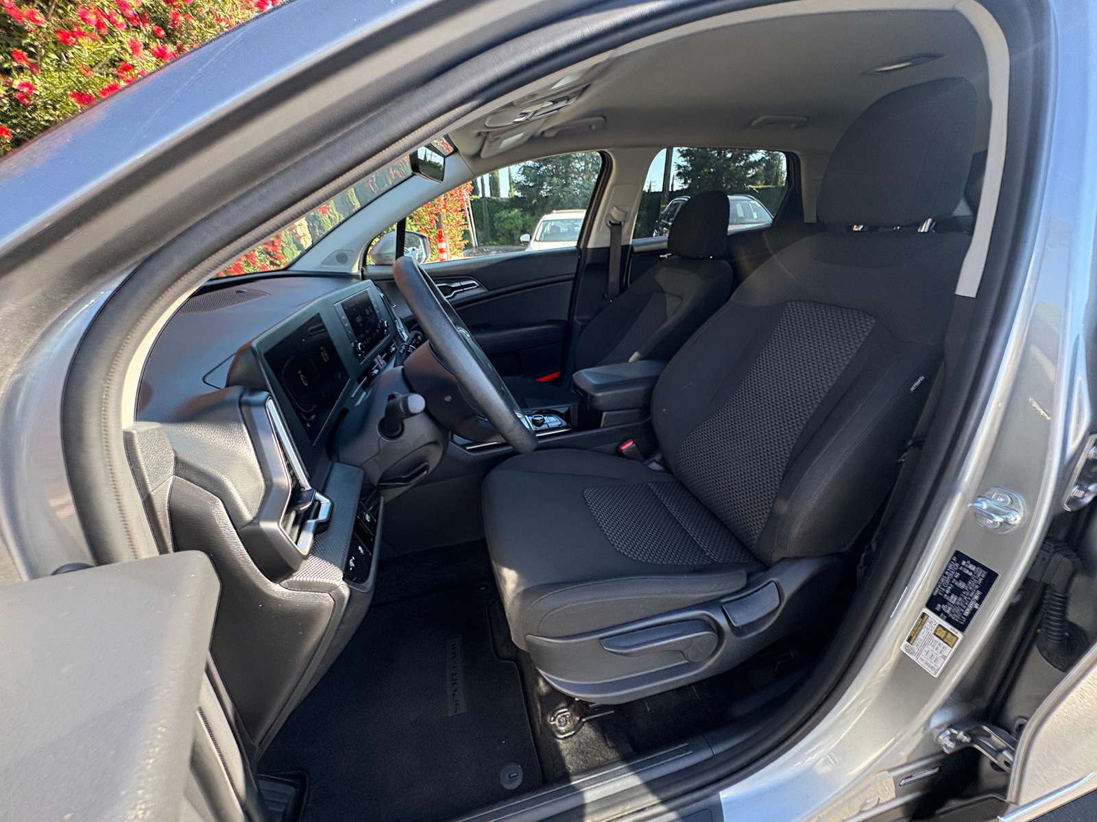 Thumbnail: 2025 Kia Sportage - 2