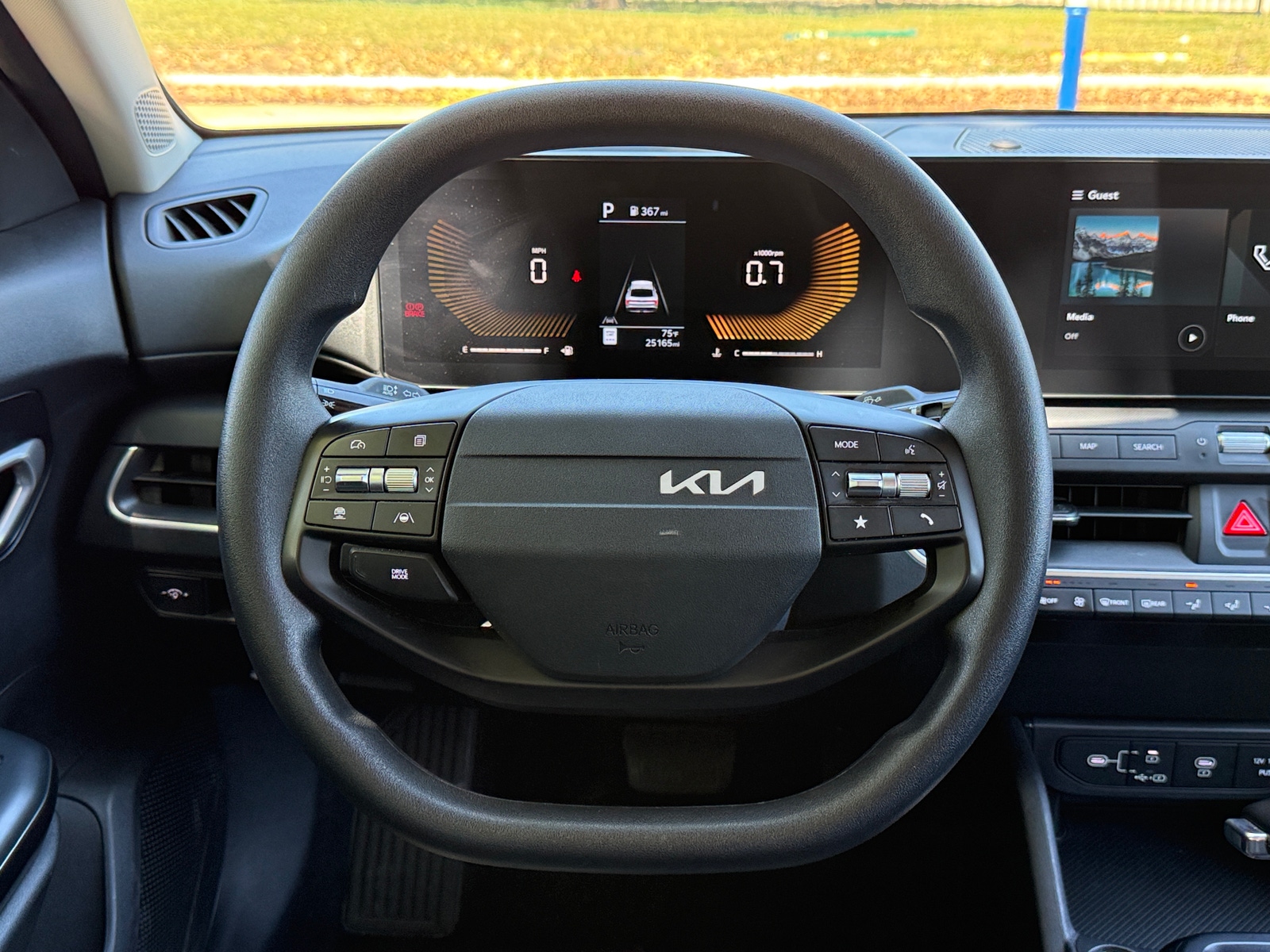 Thumbnail: 2025 Kia K4 - 5