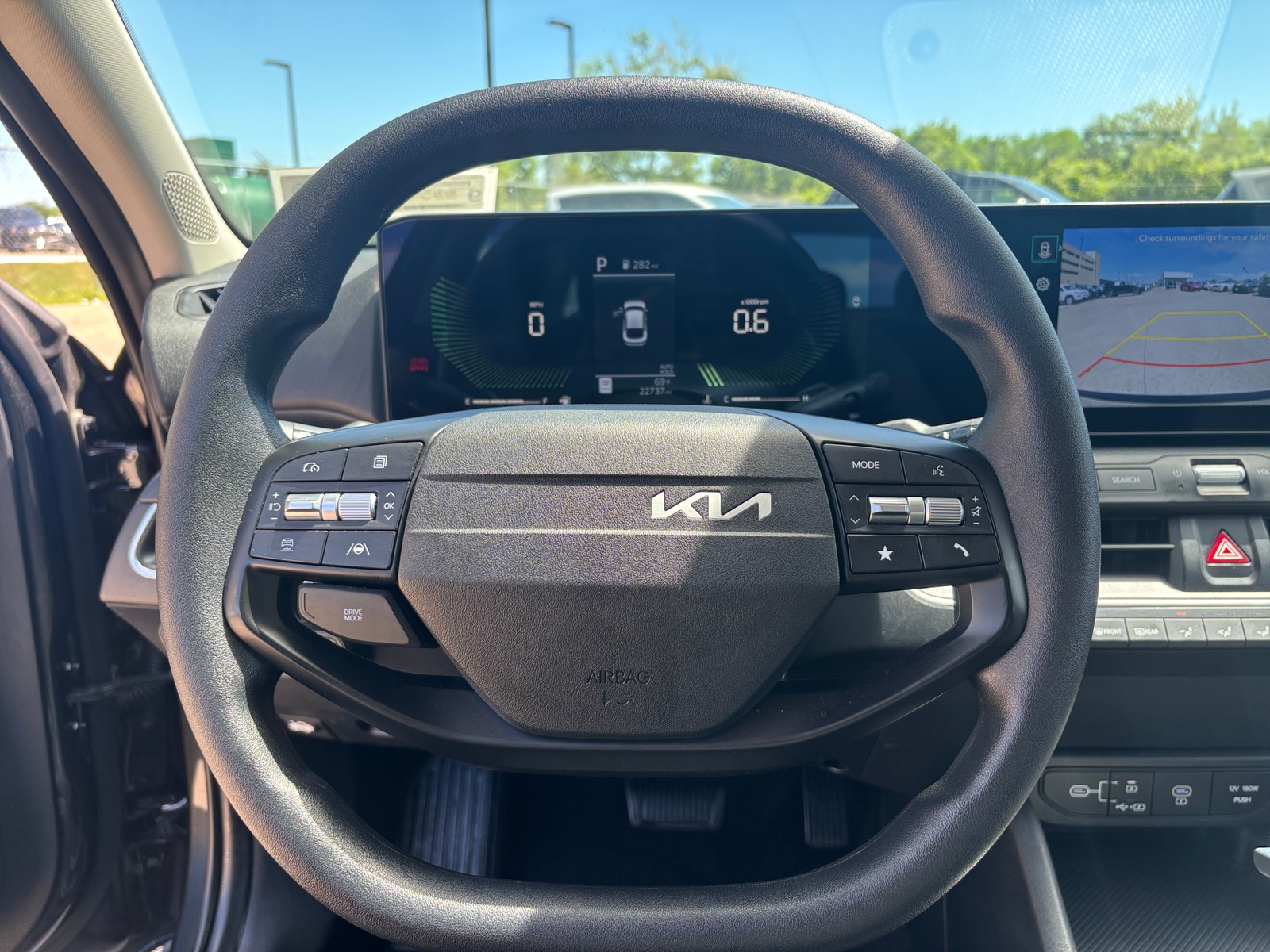 Thumbnail: 2025 Kia K4 - 5