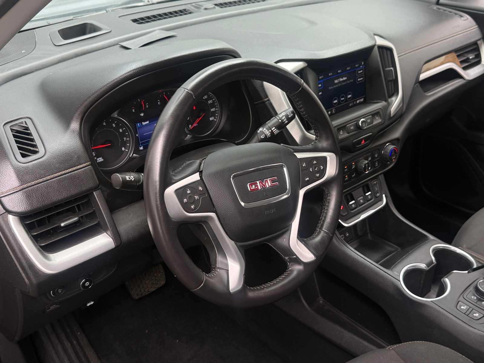 Thumbnail: 2021 GMC Terrain - 3