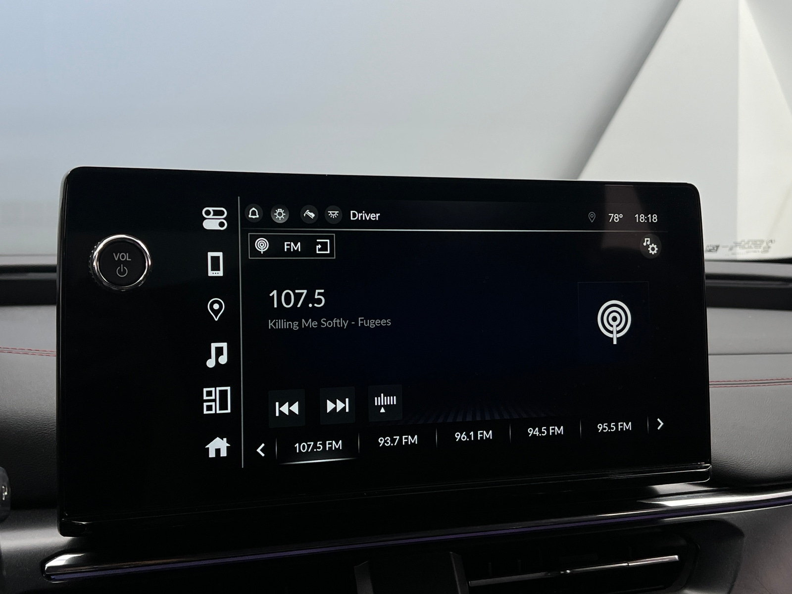 Thumbnail: 2024 Acura ZDX - 3