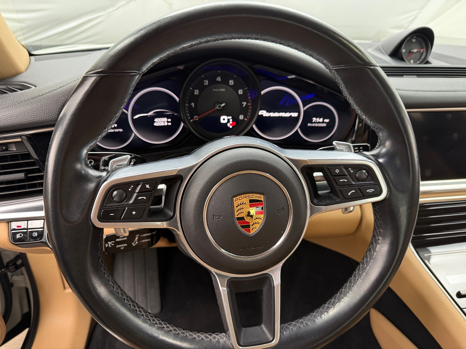 Thumbnail: 2020 Porsche Panamera - 5