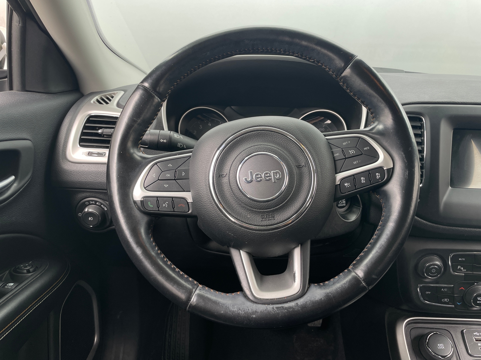 Thumbnail: 2020 Jeep Compass - 5