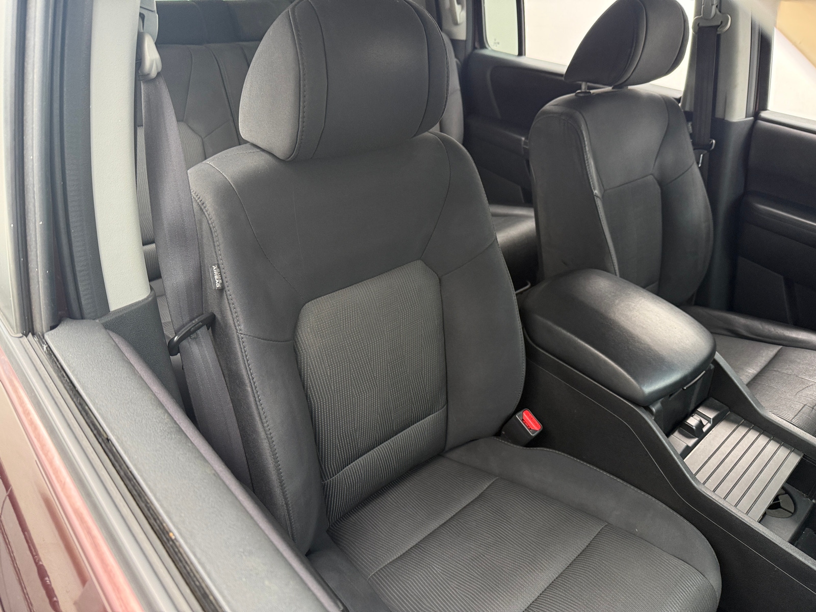 Thumbnail: 2010 Honda Pilot - 2