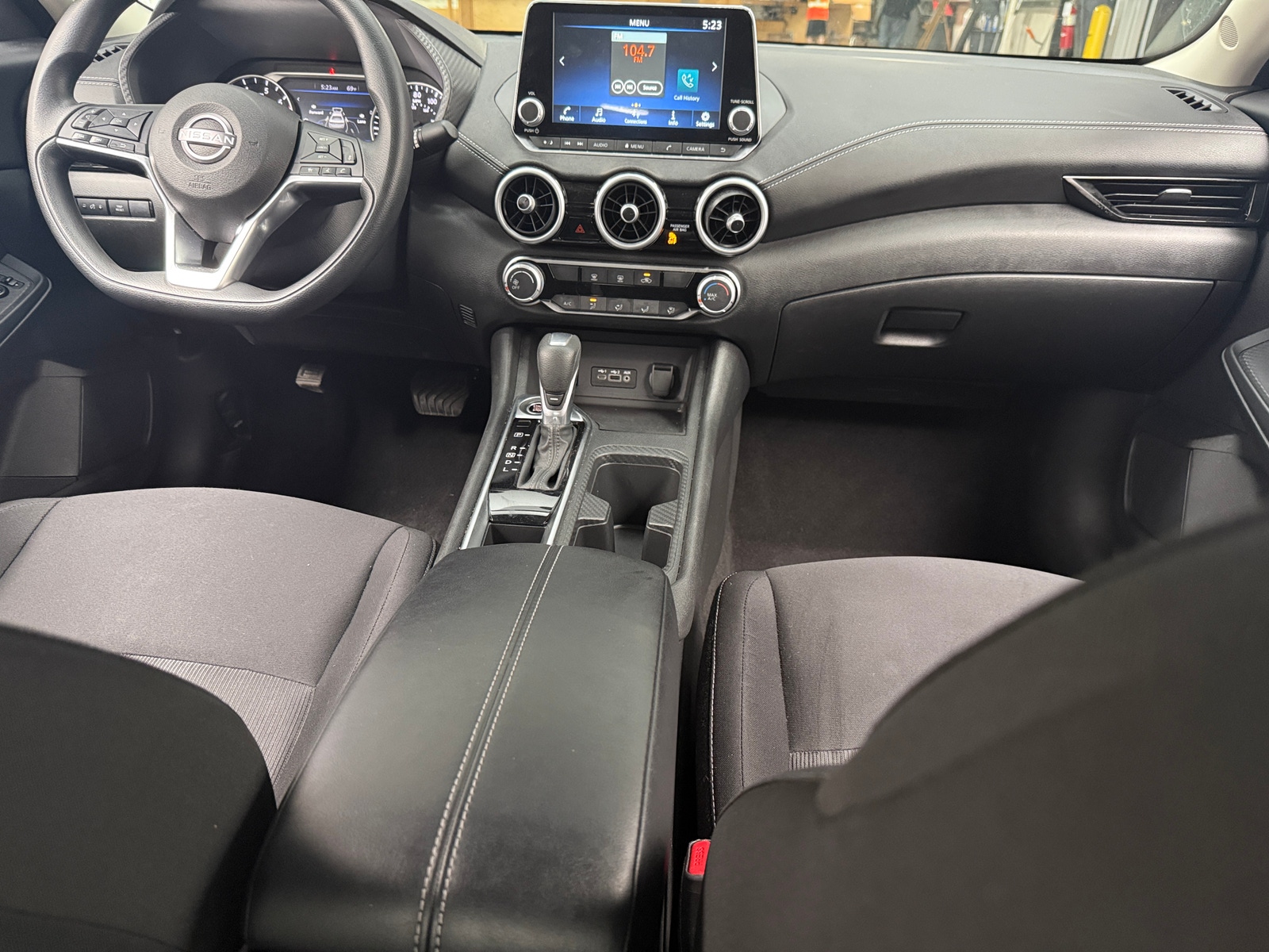 Thumbnail: 2025 Nissan Sentra - 3