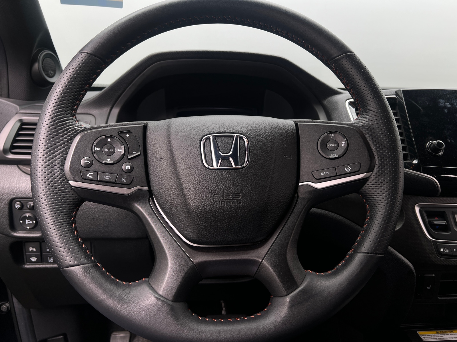 Thumbnail: 2022 Honda Passport - 4