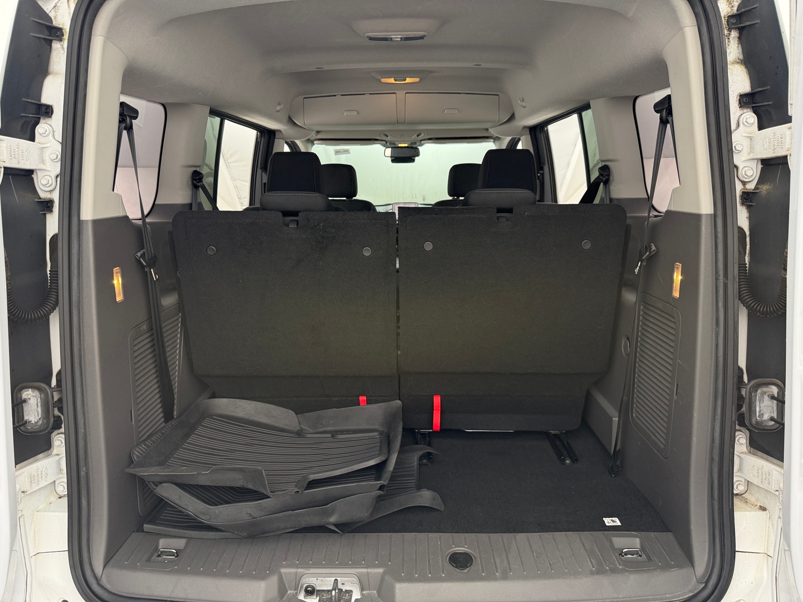 Thumbnail: 2019 Ford Transit Series - 7