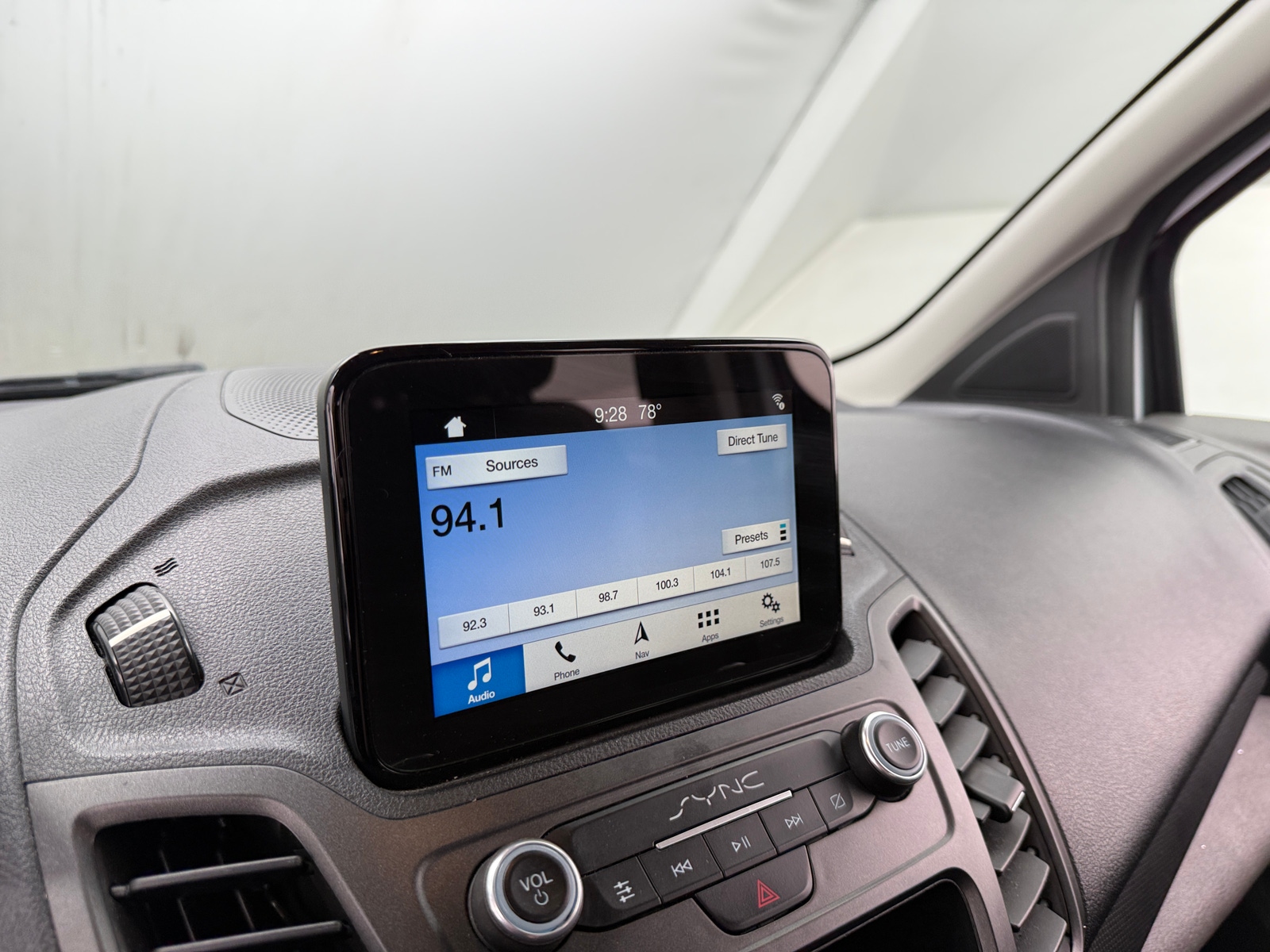 Thumbnail: 2019 Ford Transit Series - 4