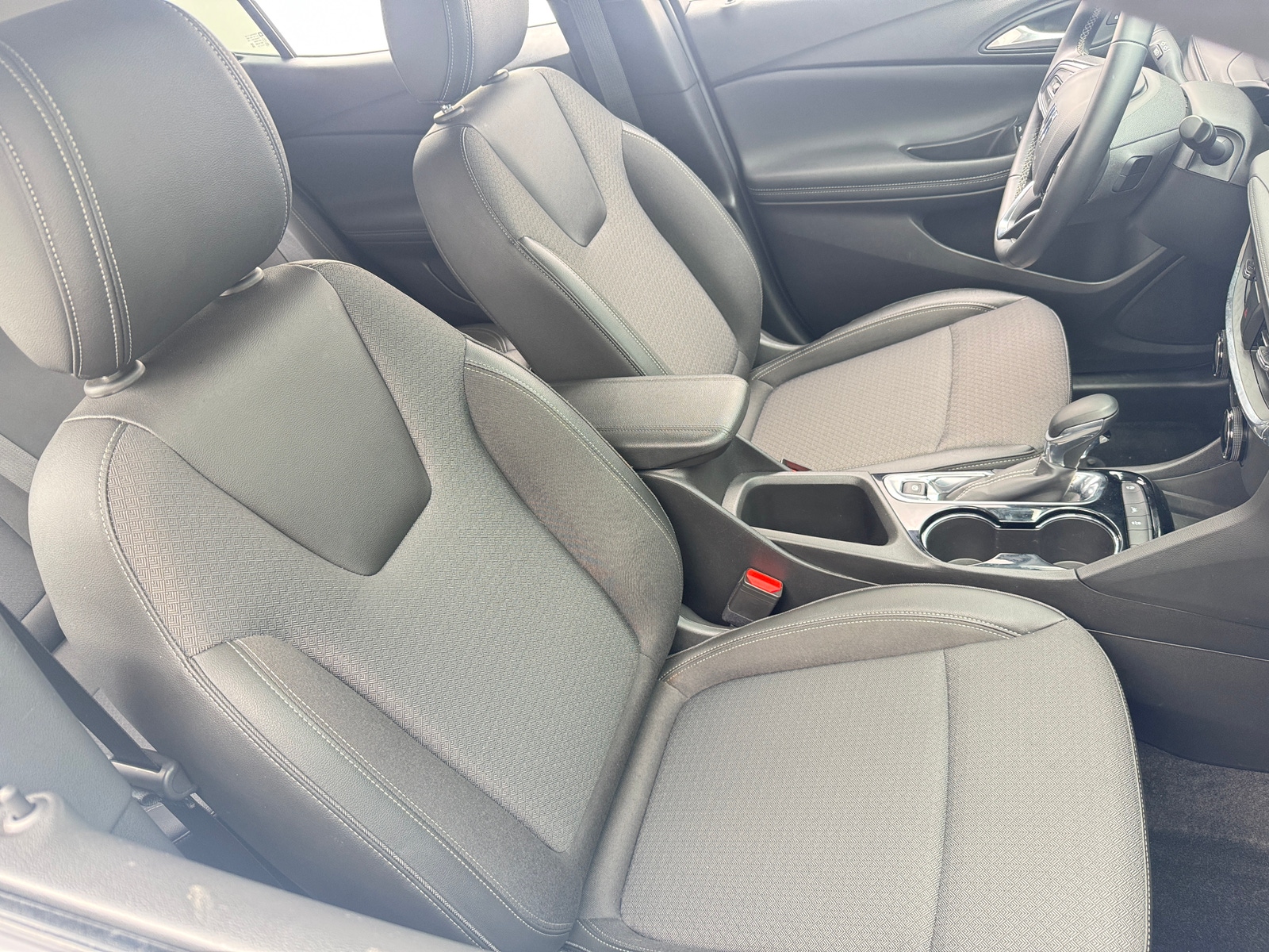 Thumbnail: 2025 Buick Encore GX - 2