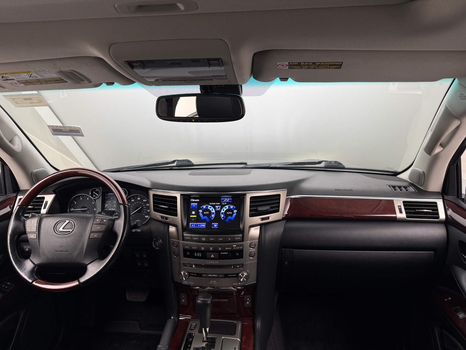 Thumbnail: 2015 Lexus LX - 2