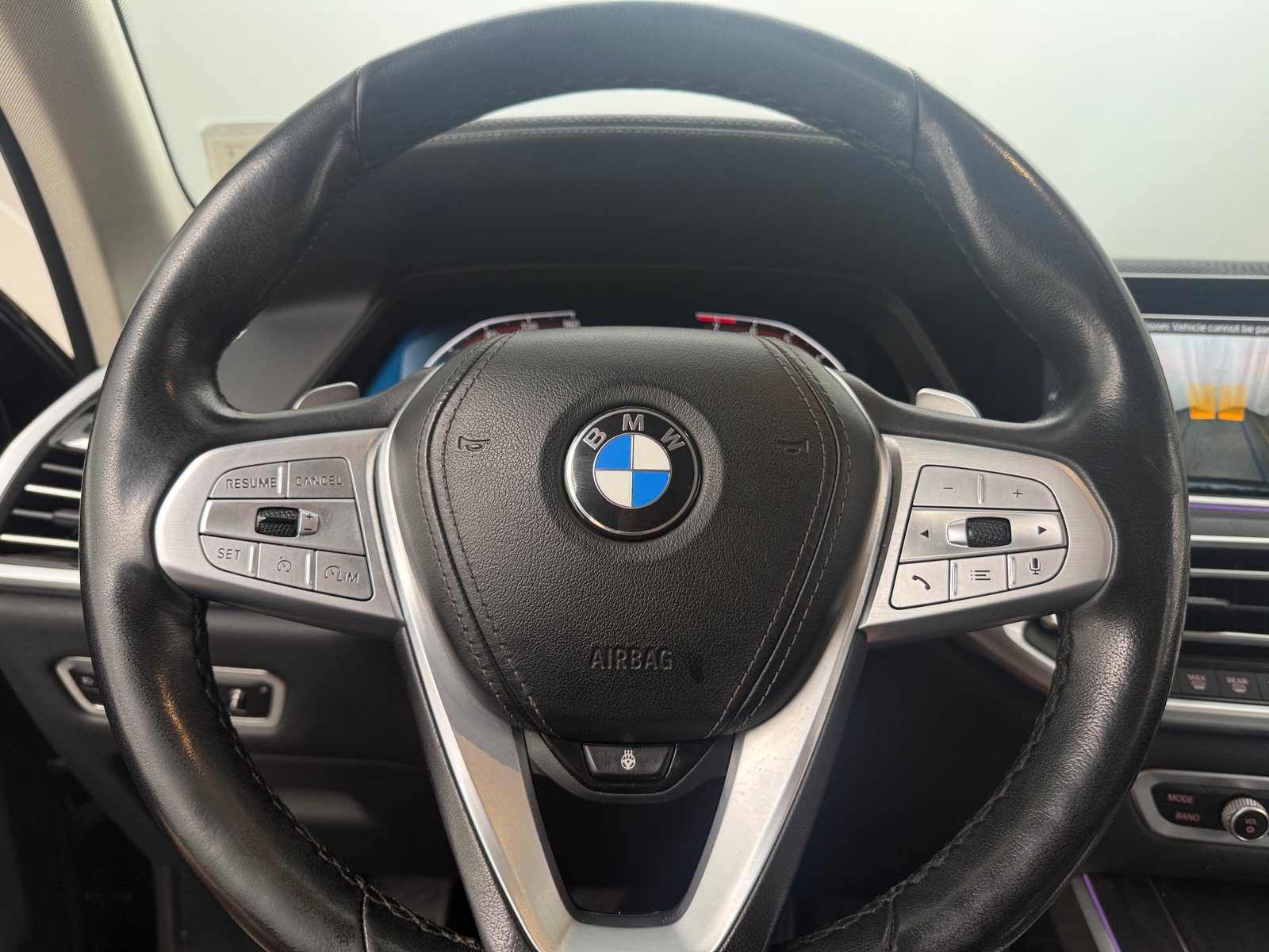 Thumbnail: 2022 BMW X7 - 4