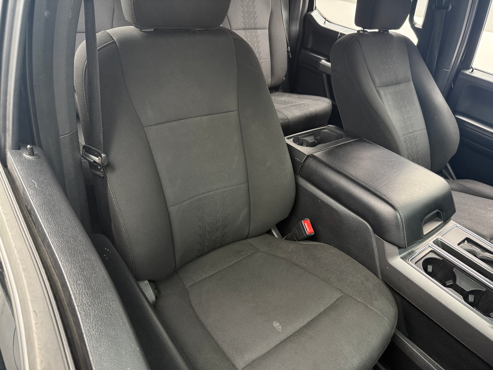 Thumbnail: 2018 Ford Econoline - 2