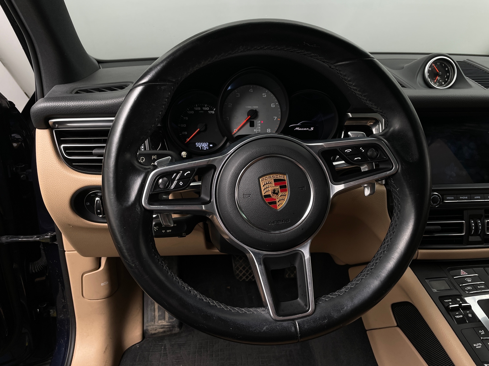 Thumbnail: 2020 Porsche Macan - 5