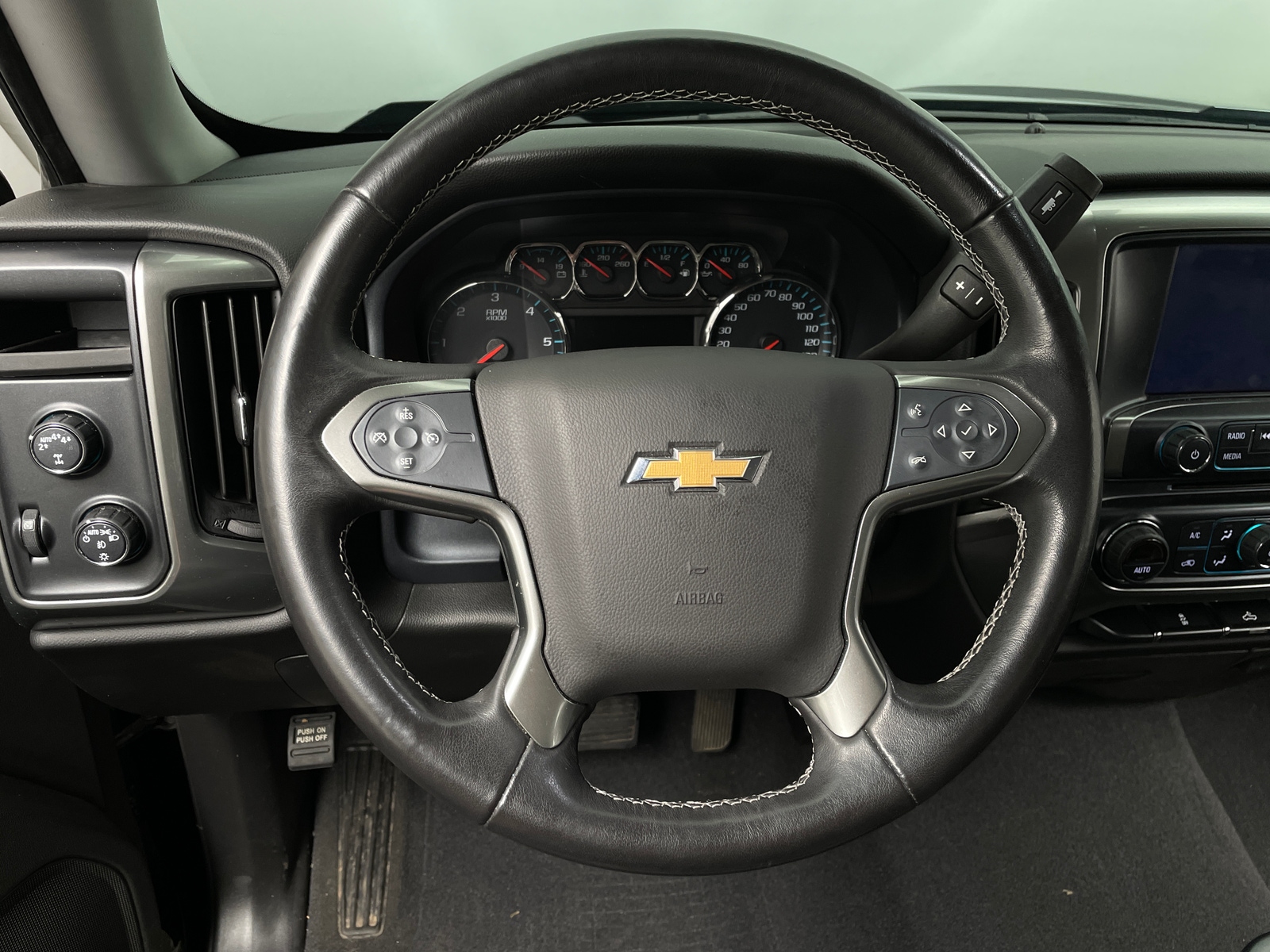 Thumbnail: 2018 Chevrolet Silverado 1500 - 5