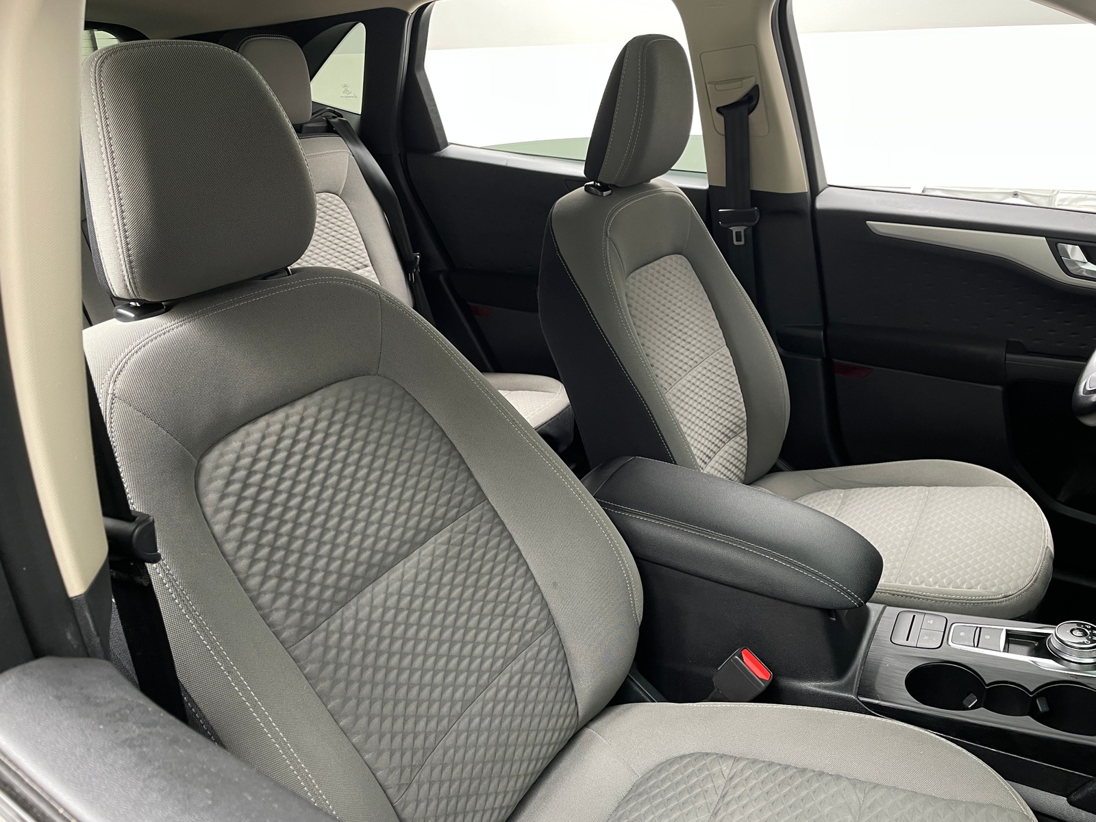 Thumbnail: 2020 Ford Escape - 2