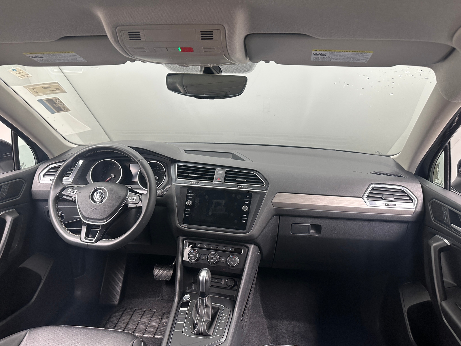 Thumbnail: 2021 Volkswagen Tiguan - 2