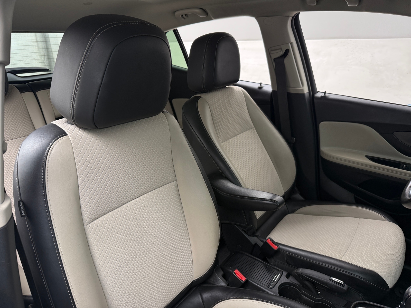 Thumbnail: 2019 Buick Encore - 2