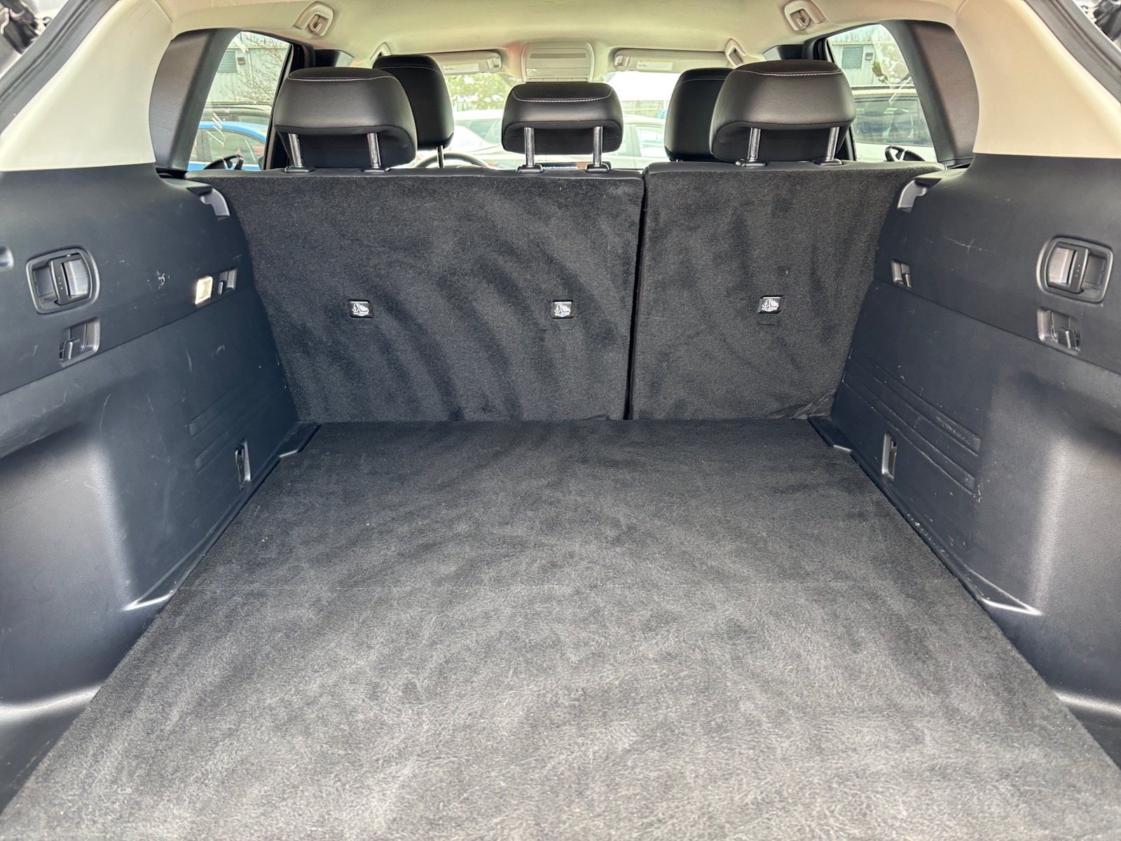 Thumbnail: 2025 Mazda CX-50 - 6