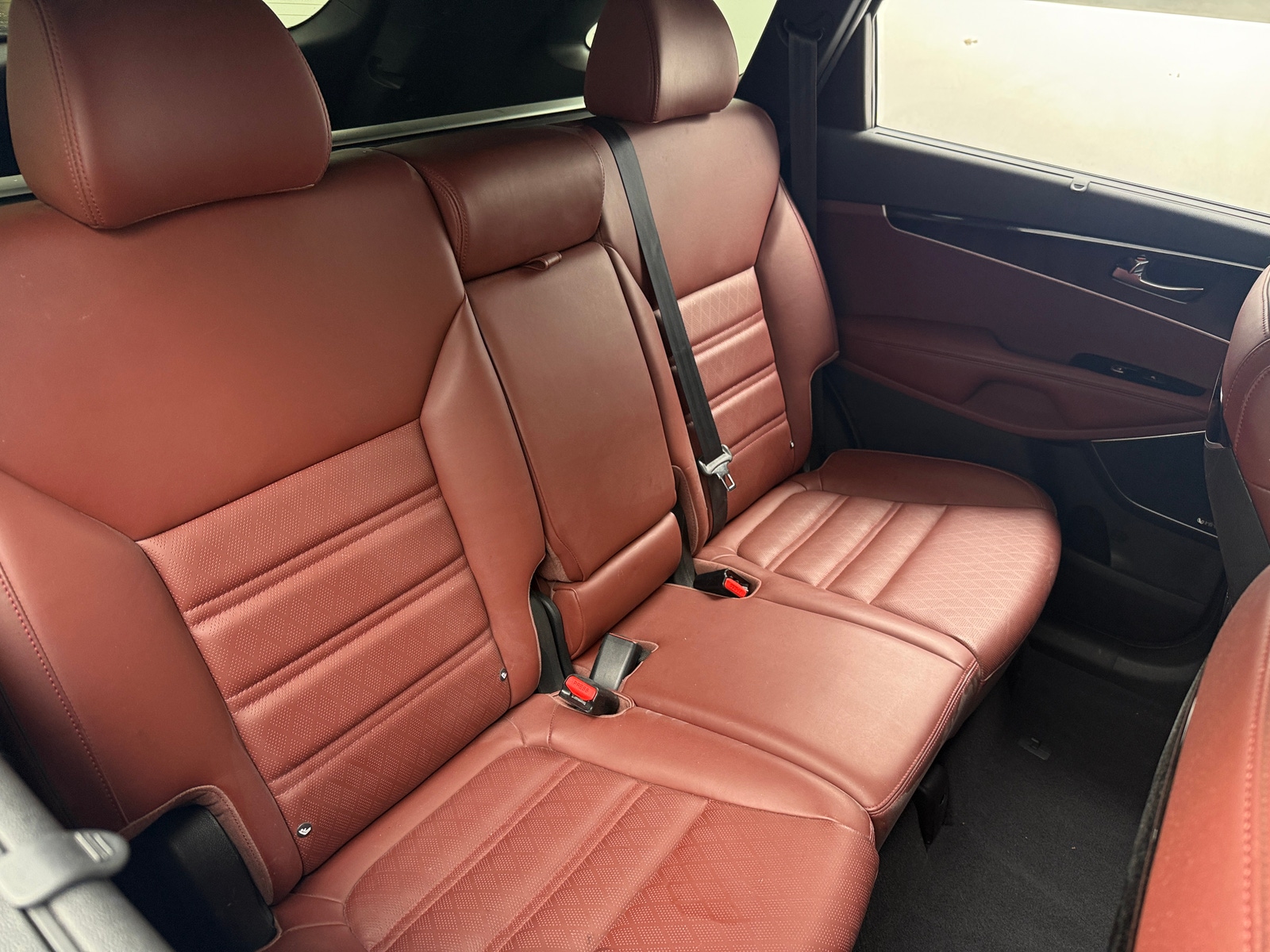 Thumbnail: 2016 Kia Sorento - 5