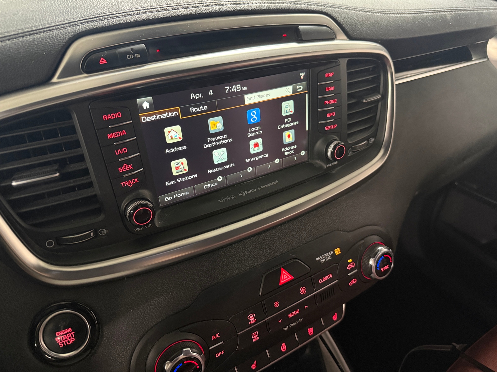 Thumbnail: 2016 Kia Sorento - 3