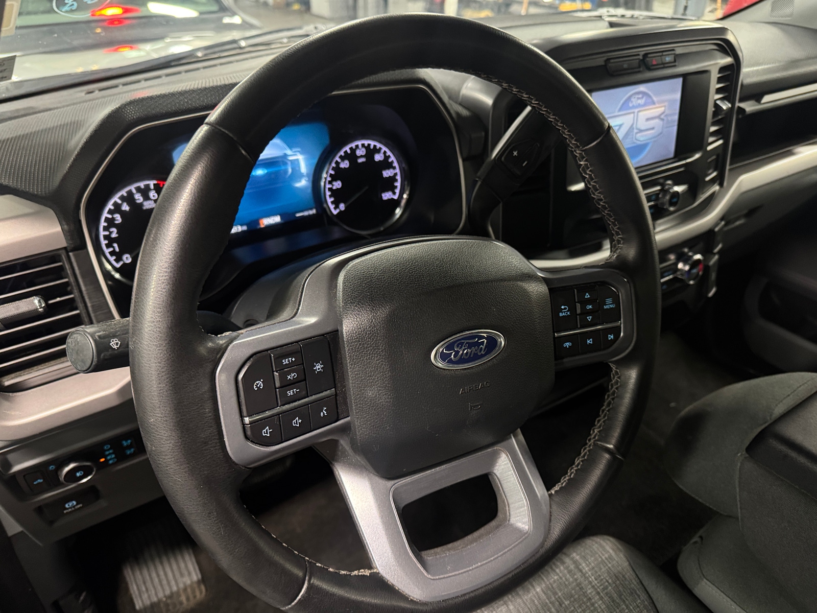 Thumbnail: 2023 Ford Econoline - 5