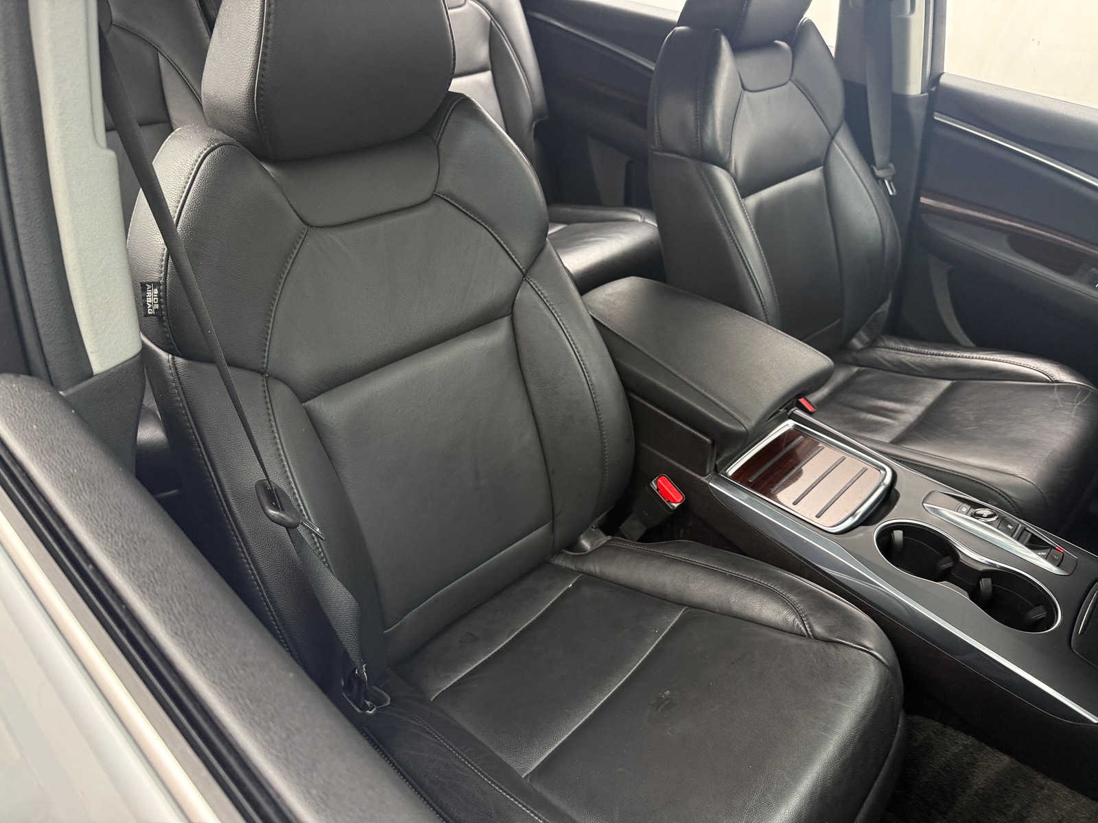 Thumbnail: 2016 Acura MDX - 2