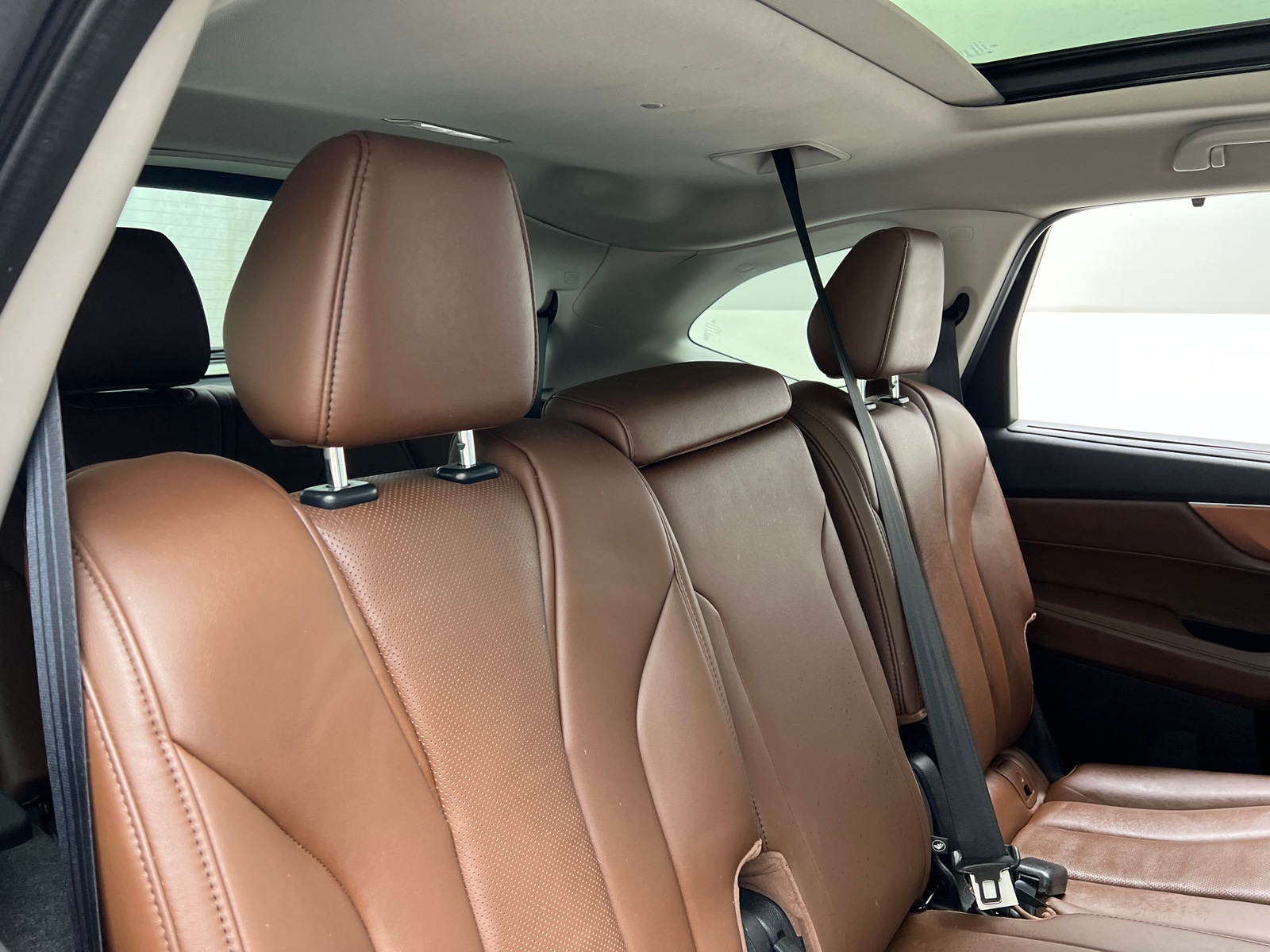 Thumbnail: 2022 Acura MDX - 5